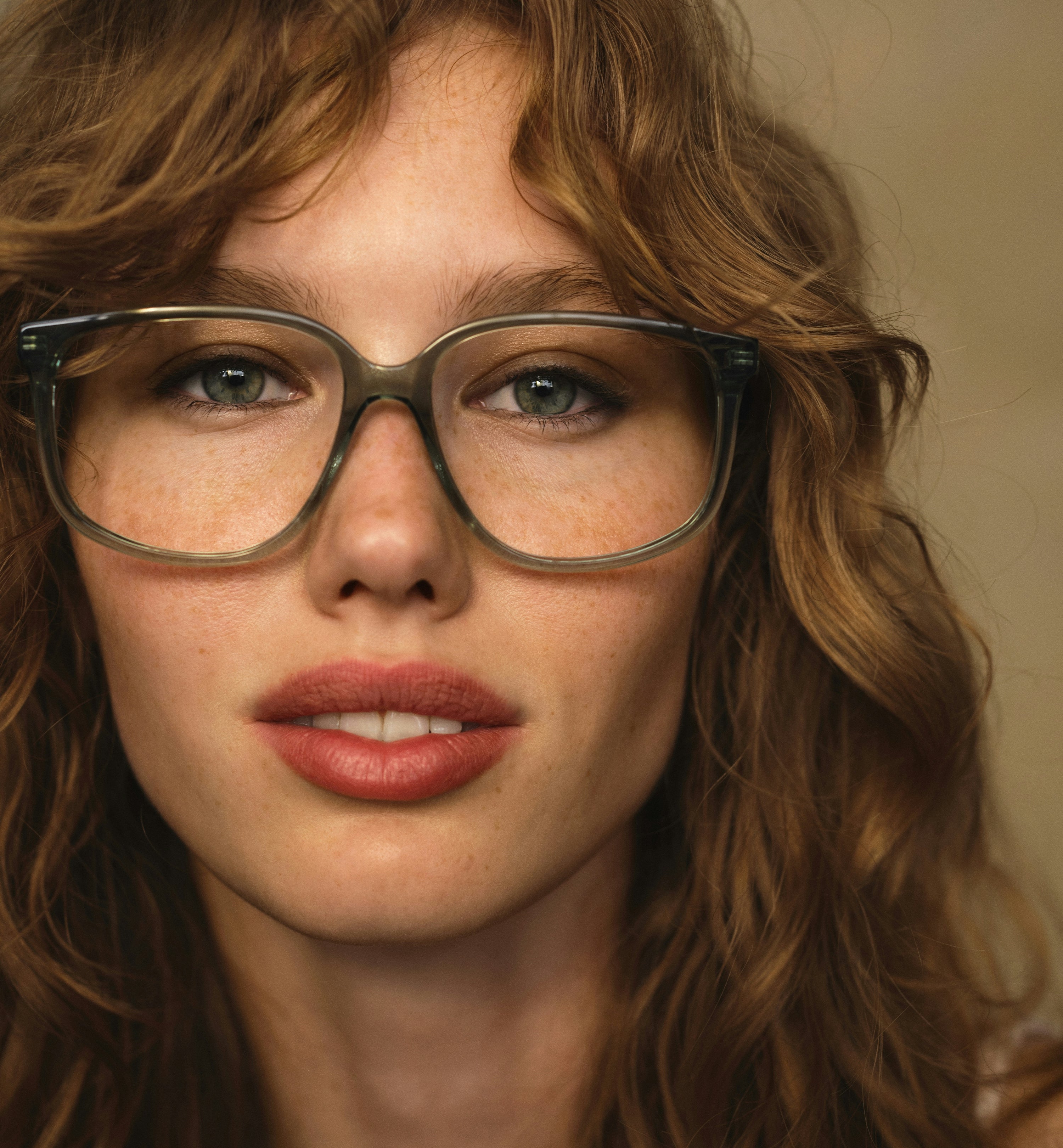 Stylish Vail Eyeglasses for Men & Women - Lightweight & Durable Frame with UV Protection - Perfect for Reading, Driving & Outdoor Activities