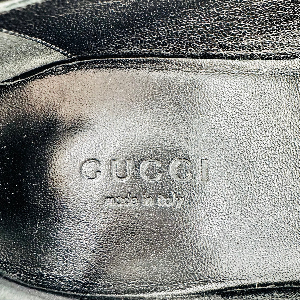 Gucci Leather Loafers for Men & Women - Classic Comfortable Slip-On Shoes for Business, Casual & Office Wear