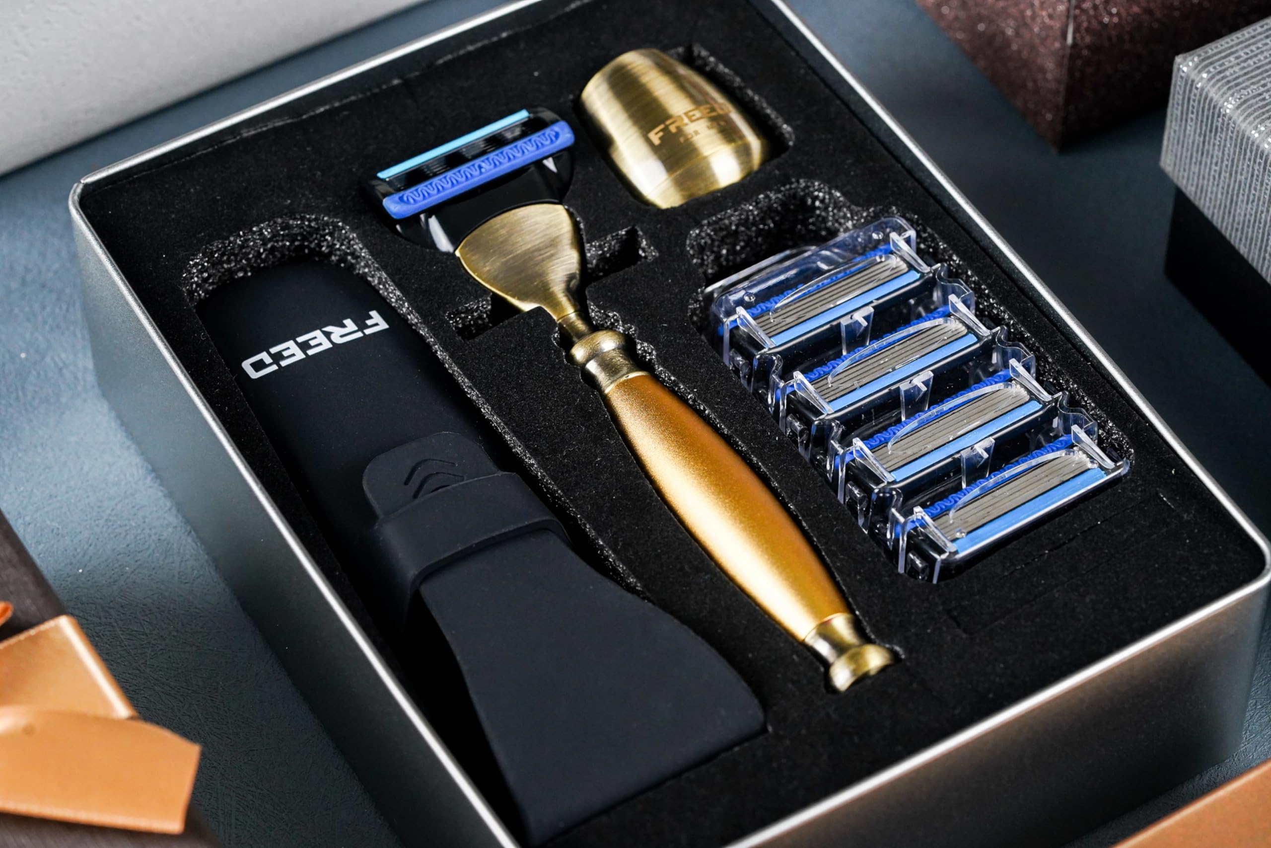 Premium 5-Blade Razor Travel Set - Bronze Series with 5 Blades, Travel Case & Razor Stand - Durable Aluminum Alloy Men's Grooming Gift (Gold) - Perfect for Business Trips, Vacations & Daily Shaving