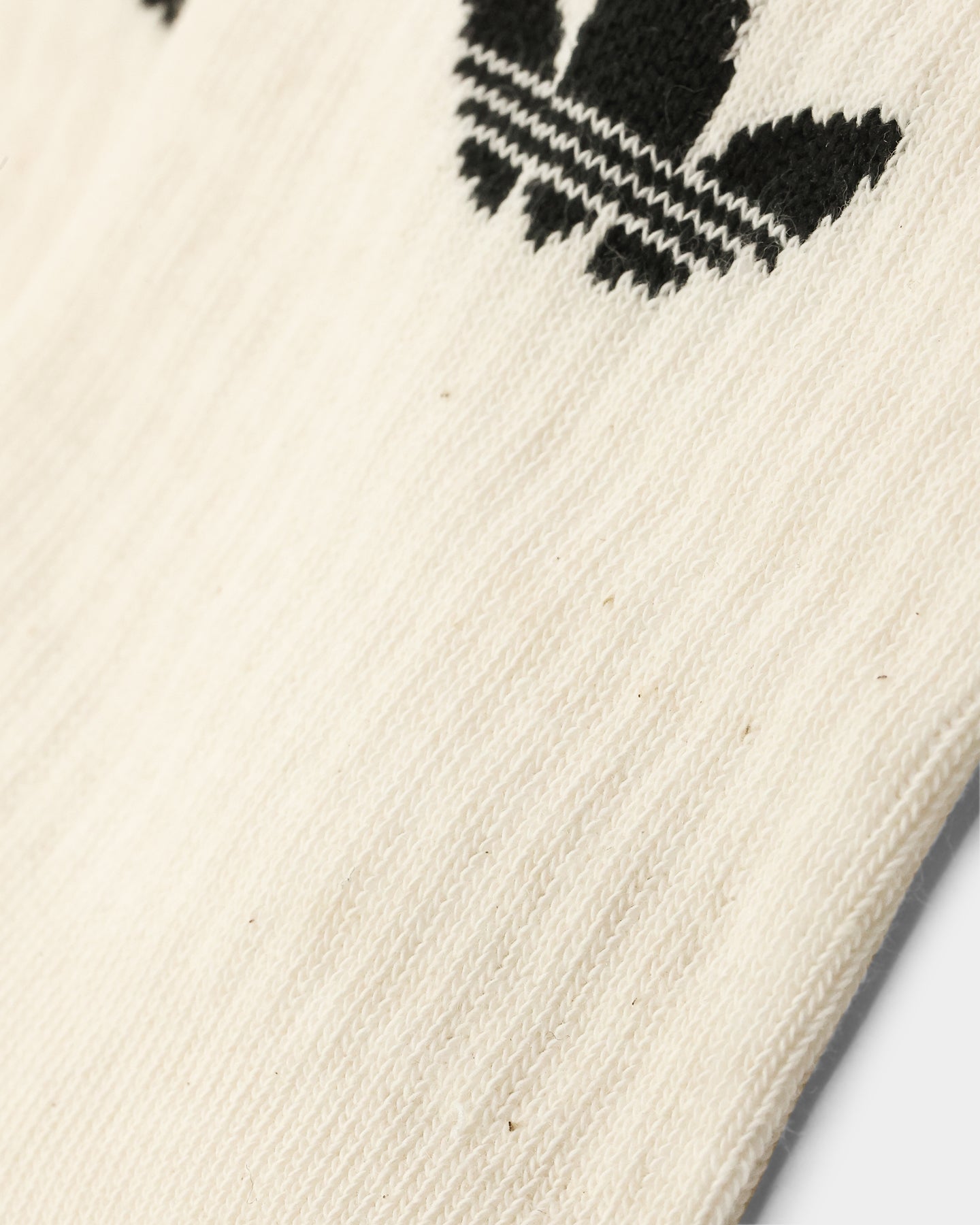 Adidas No Dye Cuff Crew Socks 2 Pairs - White Non-Dyed Cotton Athletic Socks for Men & Women - Perfect for Running, Gym & Casual Wear