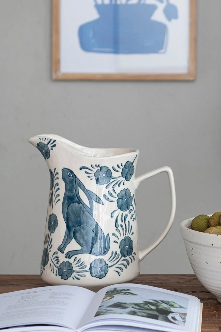 Hand Painted Ceramic Garden Rabbit Pitcher - Vintage Style Water Pitcher for Tea, Lemonade & Outdoor Decor - Perfect for Garden Parties, Farmhouse Kitchen & Spring Decorations
