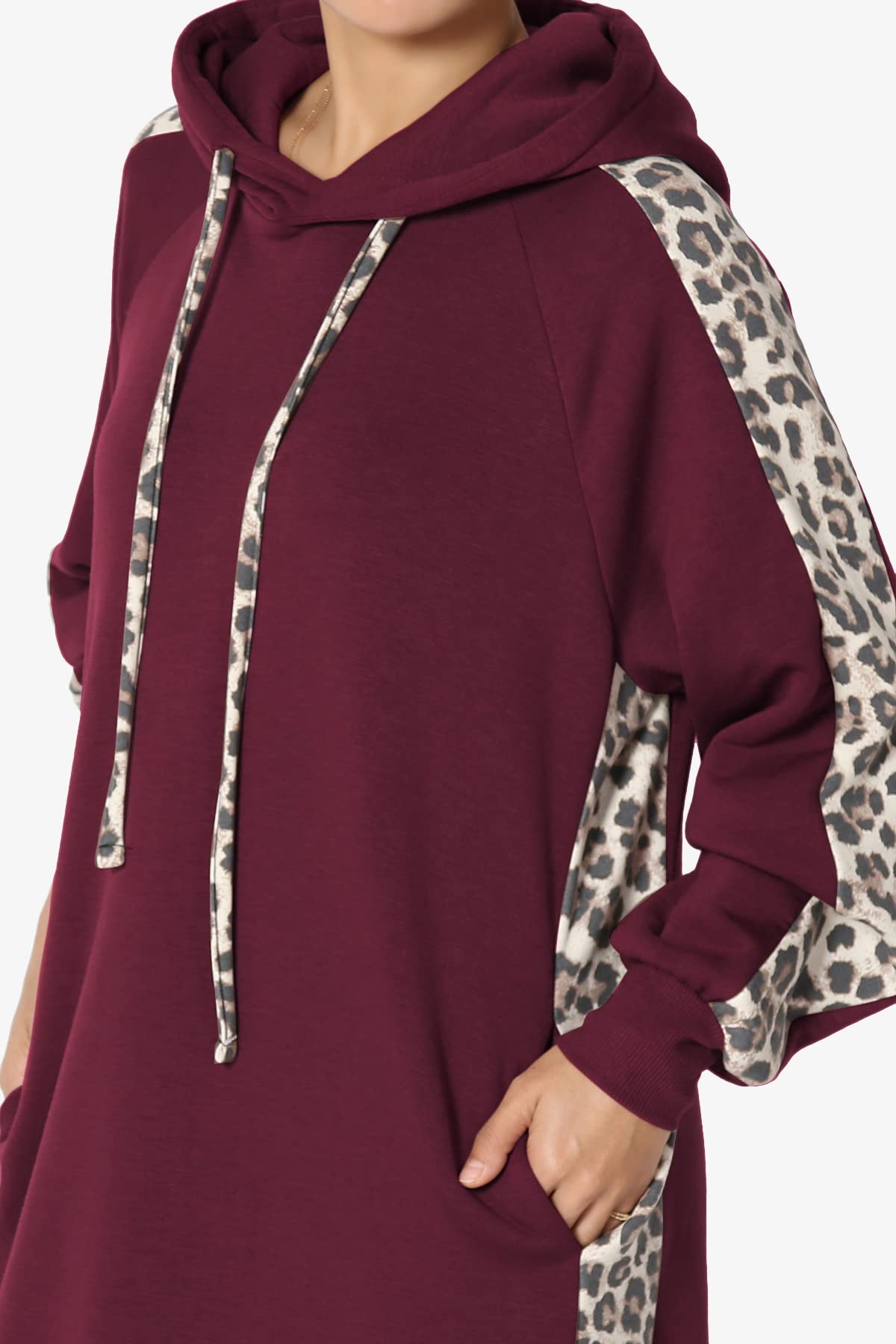 TheMogan Leopard Print Loose Fit Pocket Pullover Hoodie - Women's Long Tunic Sweatshirt for Casual Wear, Lounge & Street Style Fashion