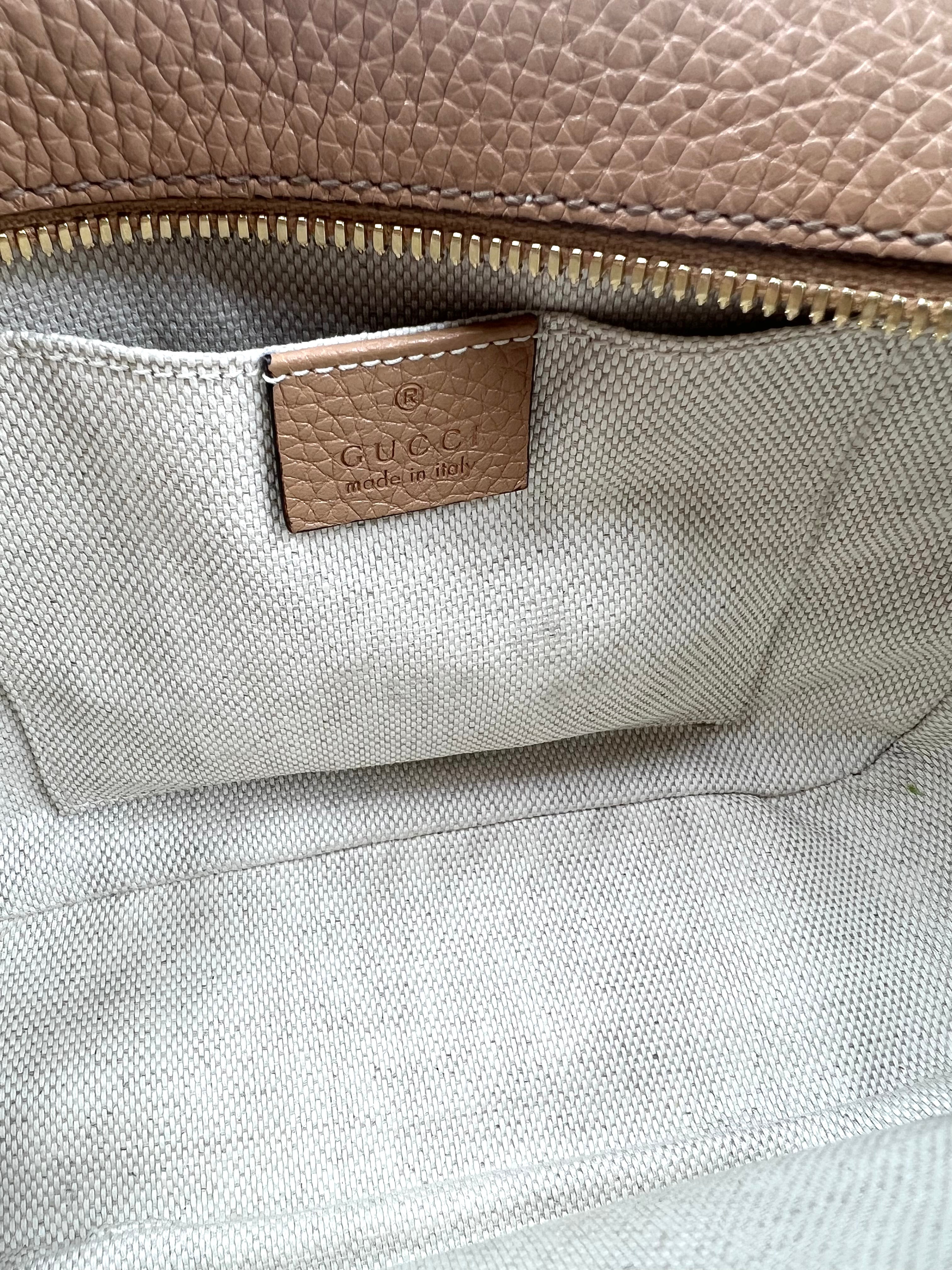 Gucci Beige Leather Soho Disco Crossbody Bag for Women - Stylish Shoulder Purse with Adjustable Strap, Perfect for Daily Use, Travel & Night Out