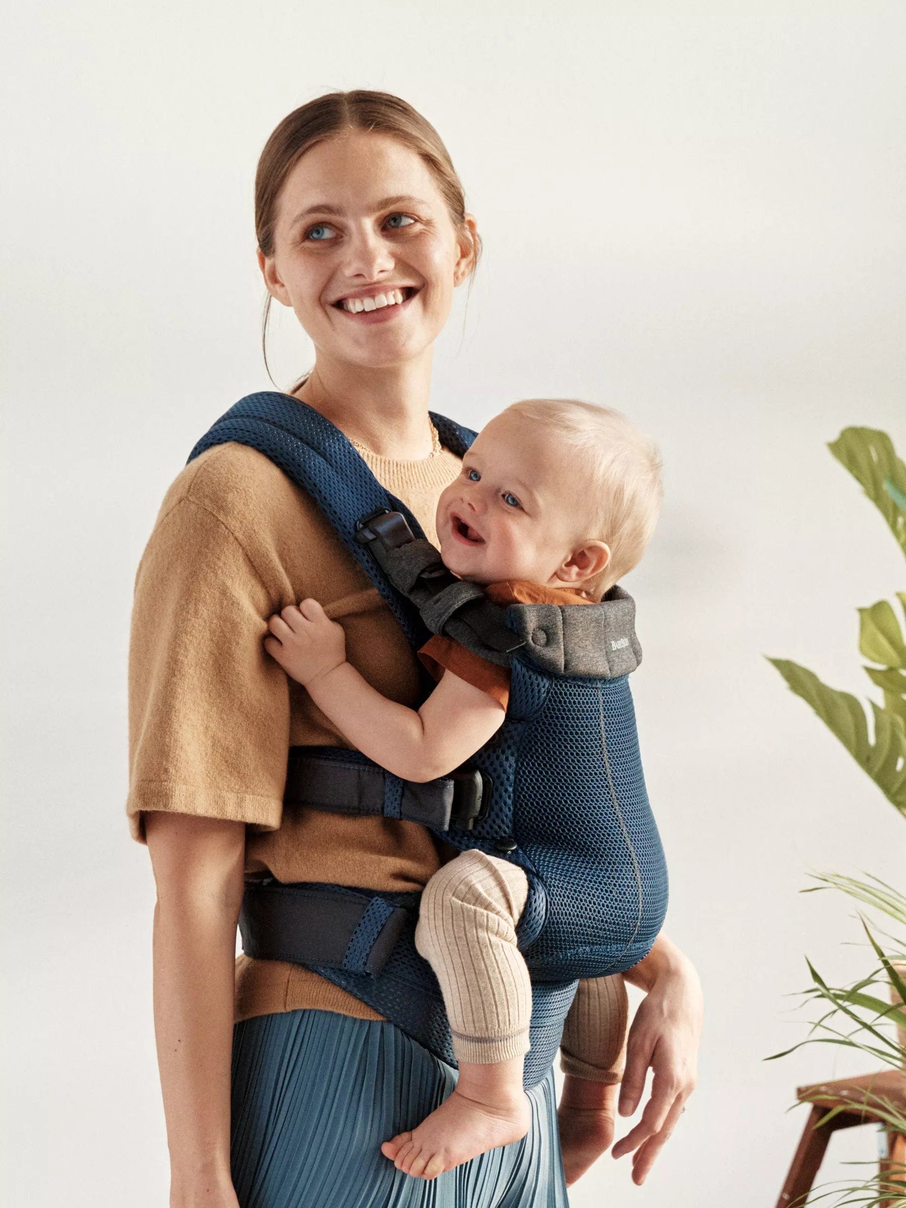 Baby Bjorn Baby Carrier Harmony 3D Mesh - Ergonomic Infant Carrier for Newborns to Toddlers - Breathable Mesh for Comfort - Perfect for Travel, Hiking & Everyday Use