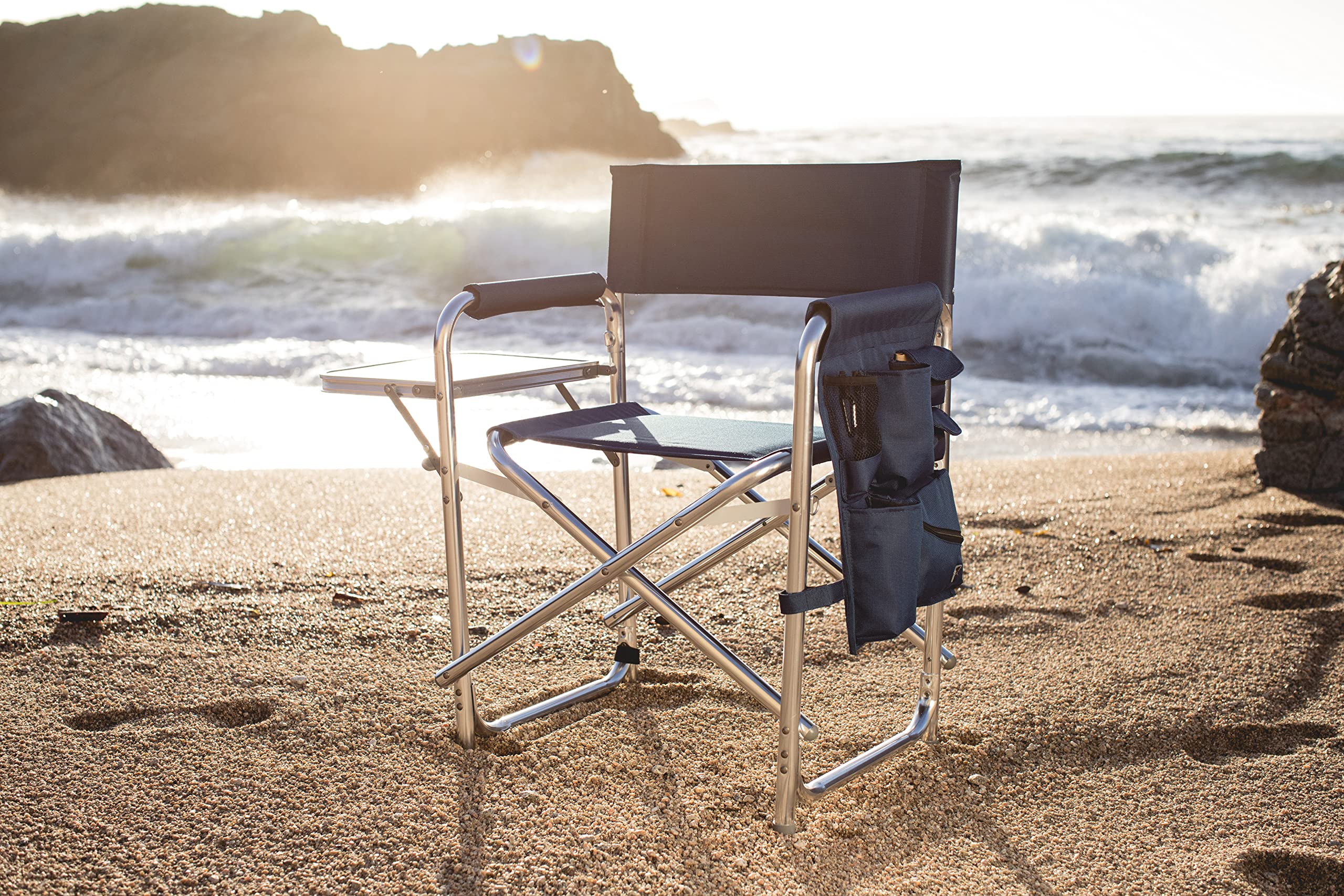 PICNIC TIME NHL Toronto Maple Leafs Folding Sports Chair with Side Table - Portable Camping Chair for Adults - Perfect for Beach, Tailgating, and Outdoor Events