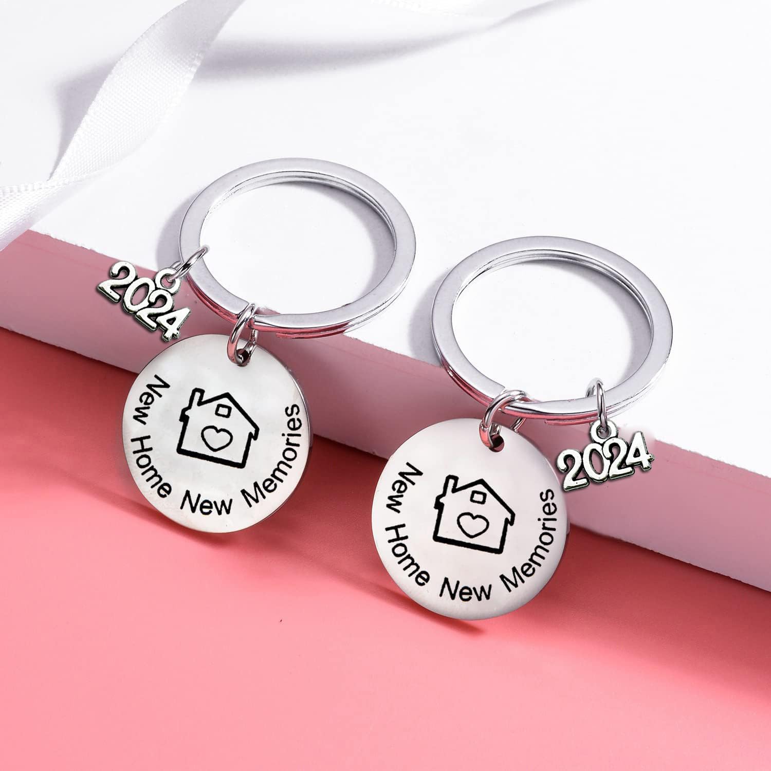 2Pcs New Home Keychain Set - Housewarming Gifts for 2024, First Home Gift Keyrings for New Adventures - Perfect for Housewarming Parties, New Homeowners & Congratulations Gifts