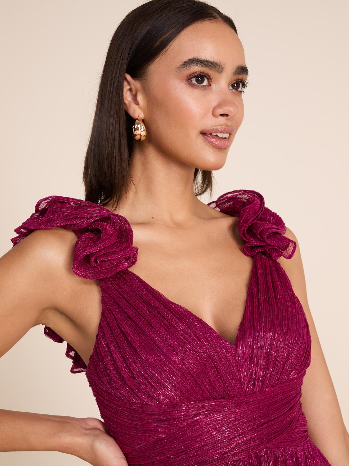Elegant Metallic Crinkle Knit Gown with Rosettes - Perfect for Evening Parties, Weddings & Special Occasions