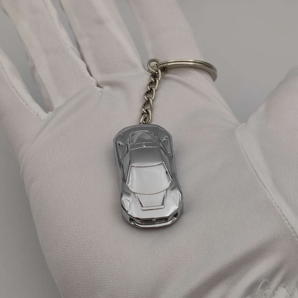 James Bond 007 Spectre Jaguar C-X75 Diecast Keychain - Silver Keyring Toy Car Gift for Fans & Collectors - Perfect for Keys, Bags, and James Bond Memorabilia Display