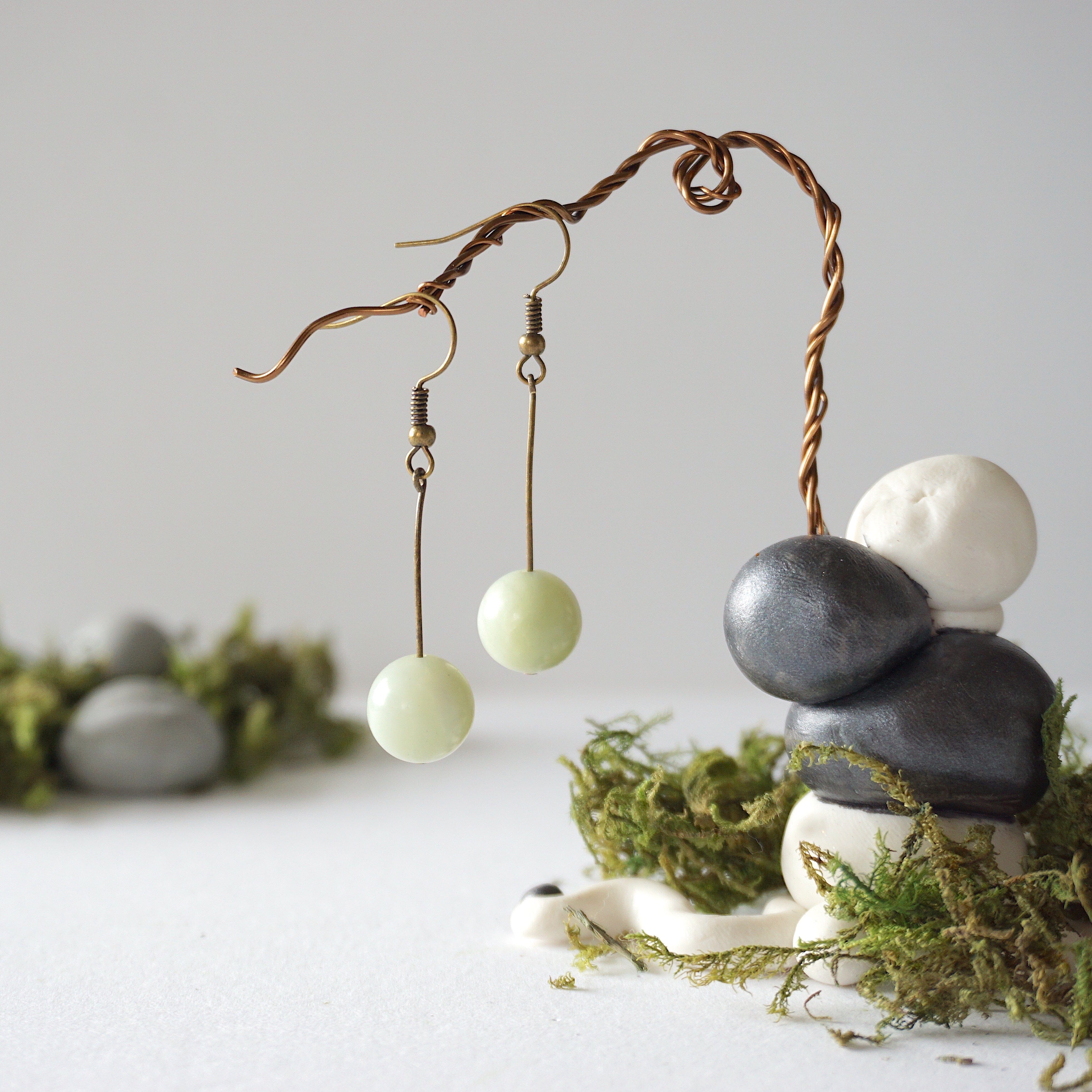 Exquisite Jade Bead Drop Earrings in Antique Bronze - Elegant Dangle Jewelry for Women, Perfect for Weddings, Parties & Special Occasions