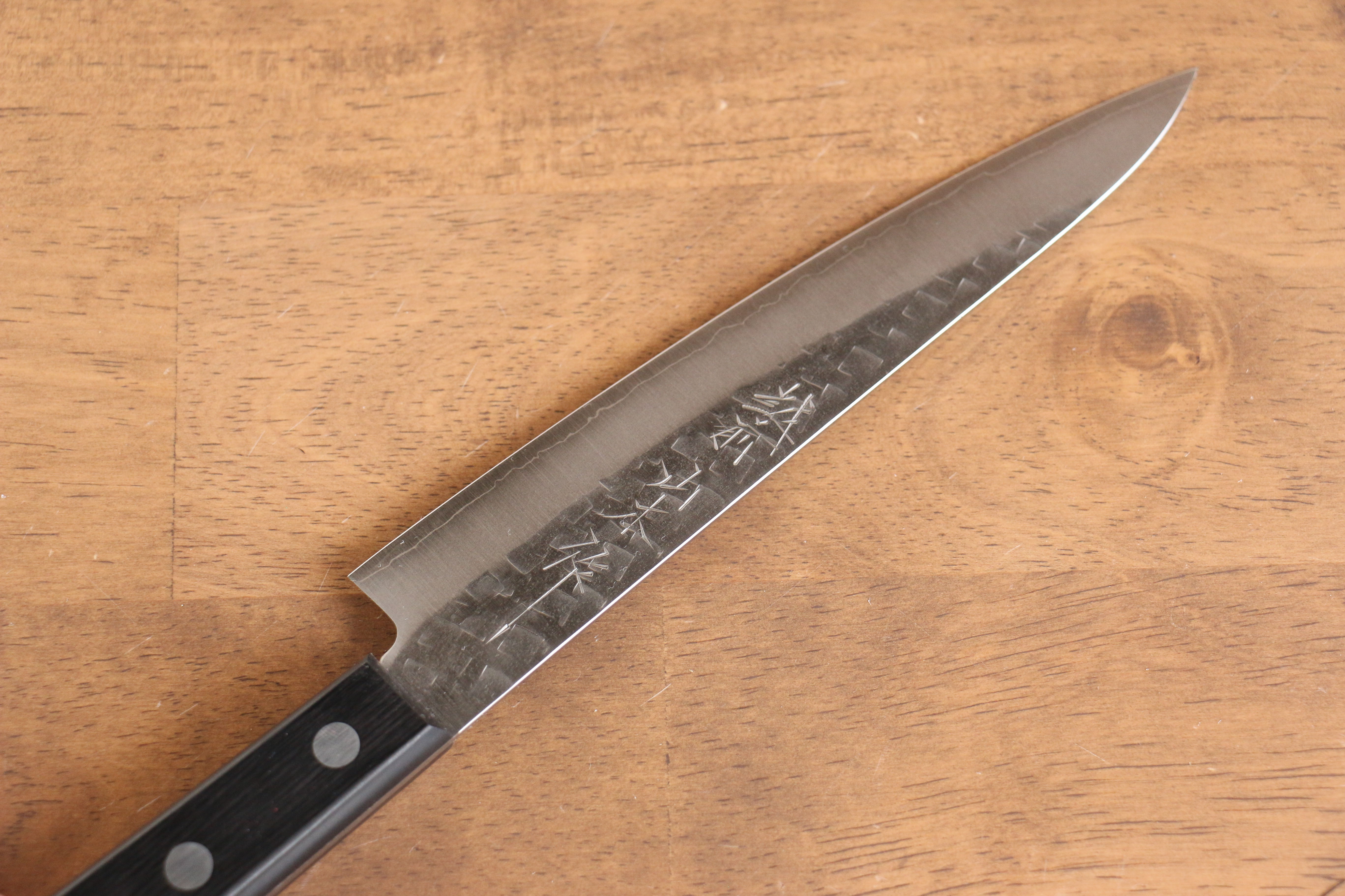 Nao Yamamoto 160mm Silver Steel No.3 Hammered Petty Utility Knife with Black Pakka Wood Handle - Perfect for Slicing, Chopping, and Precision Kitchen Tasks