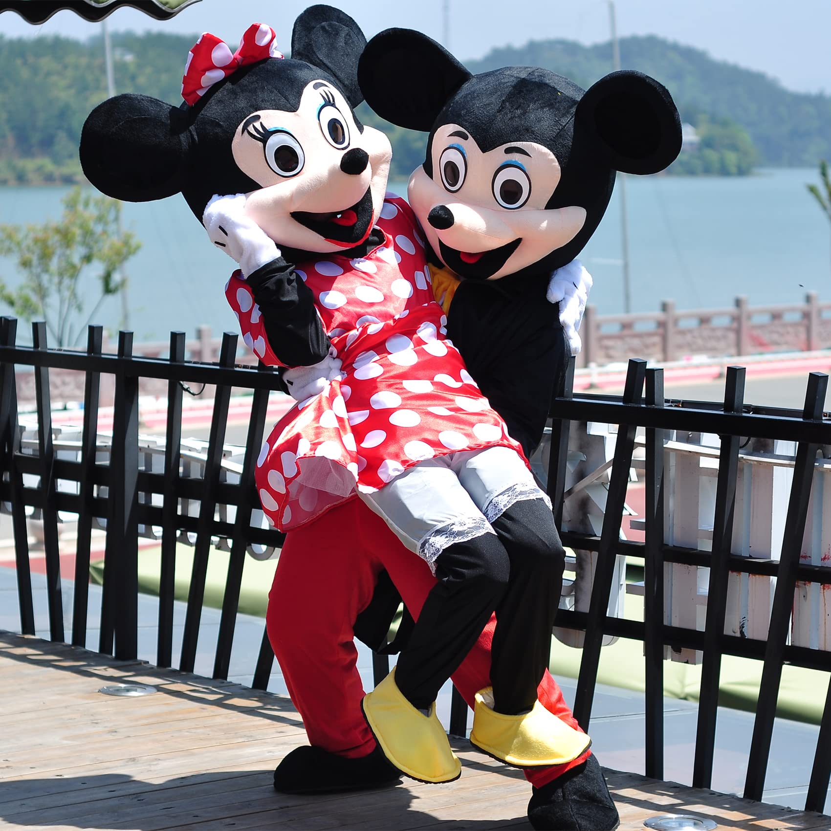 Best Mascot Costumes for Adults - Unisex Halloween & Christmas Party Outfits, Cheerleading Mascot Suits for Women & Men - Perfect for Cosplay, Sports Events & Themed Parties