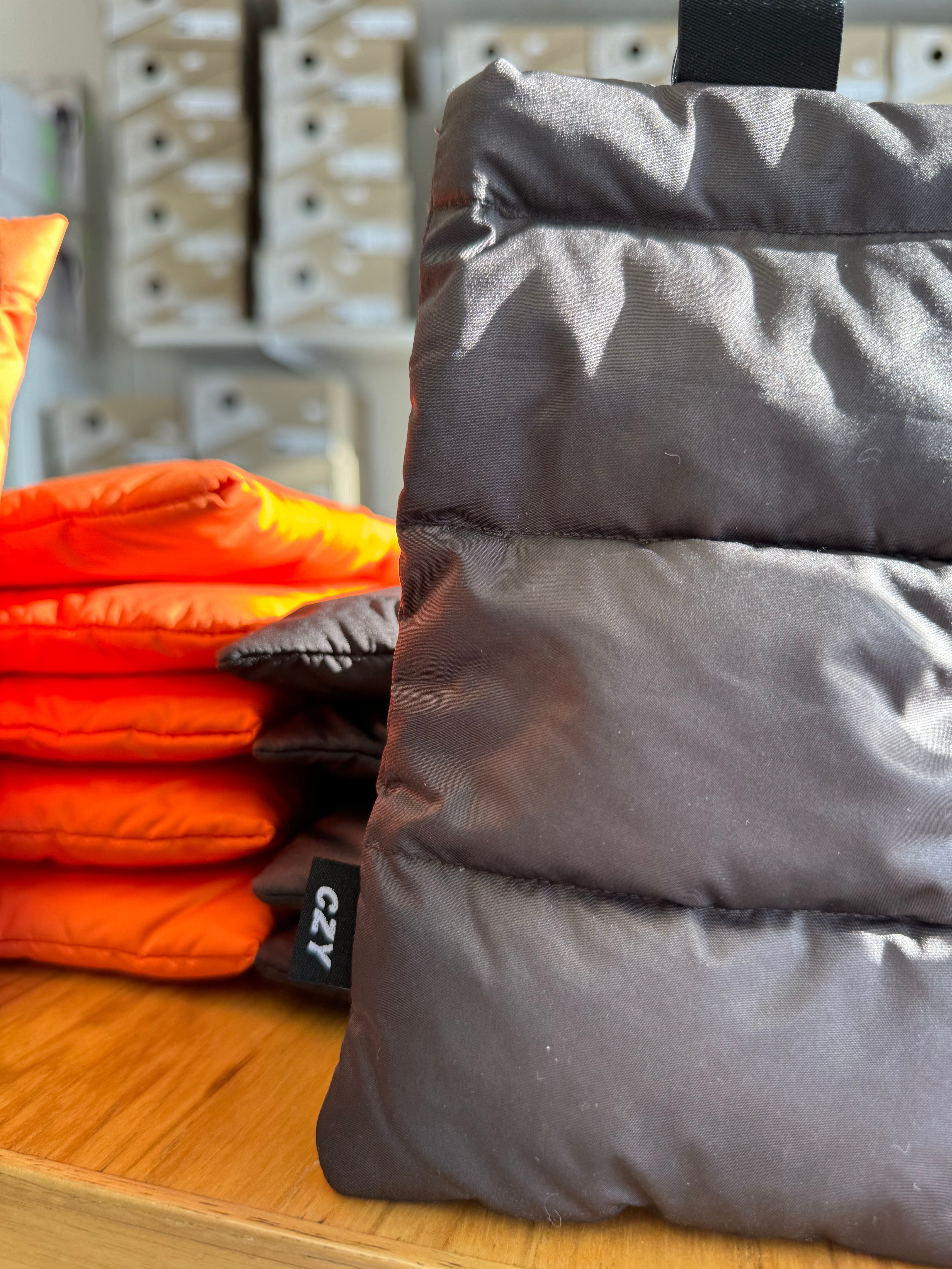 Cozy Warm Phone Sleeve - Soft Fleece Phone Pouch for Winter Protection - Perfect for Cold Weather, Outdoor Activities & Daily Commute
