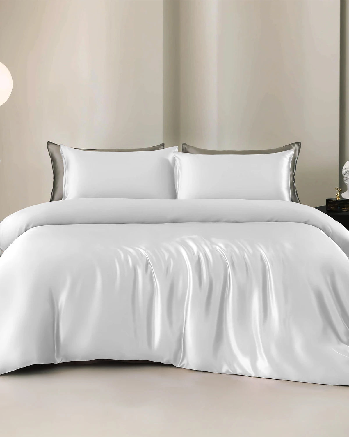 Luxury 22 Momme 4-Piece Silk Duvet Cover Set with Flat Sheet - Queen Size 100% Mulberry Silk Bedding for Ultimate Comfort & Temperature Regulation | Perfect for Master Bedrooms, Guest Rooms & Luxury Hotels