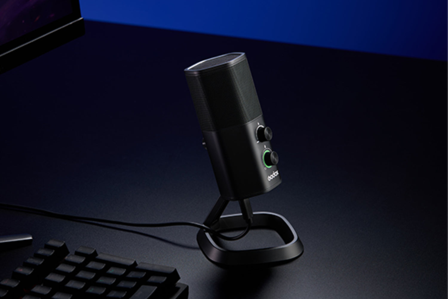 Godox UMic22 2.4GHz Wireless USB Condenser Microphone with Dual Polar Patterns - Perfect for Podcasting, Streaming & Home Studio Recording