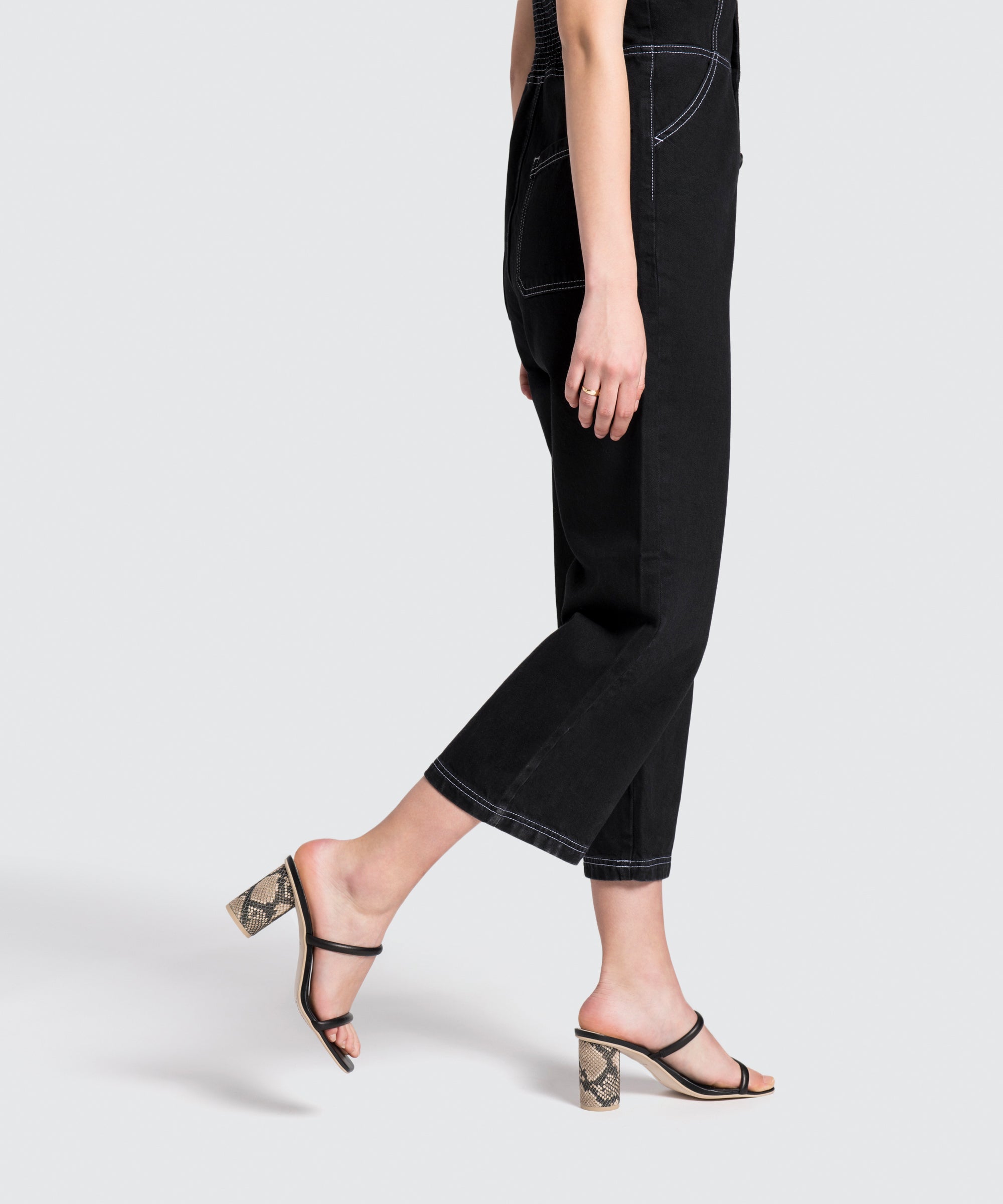 Stylish NOLES HEELS in Black - Comfortable & Trendy Women's High Heels for Work, Party & Evening Events | re:vita Collection