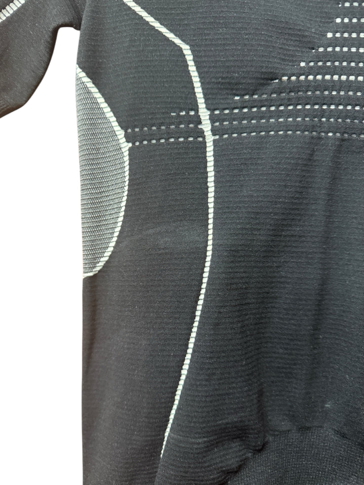 NWT Off White Athletic Short Sleeve Top for Women - Size S | Workout, Running & Gym Essential