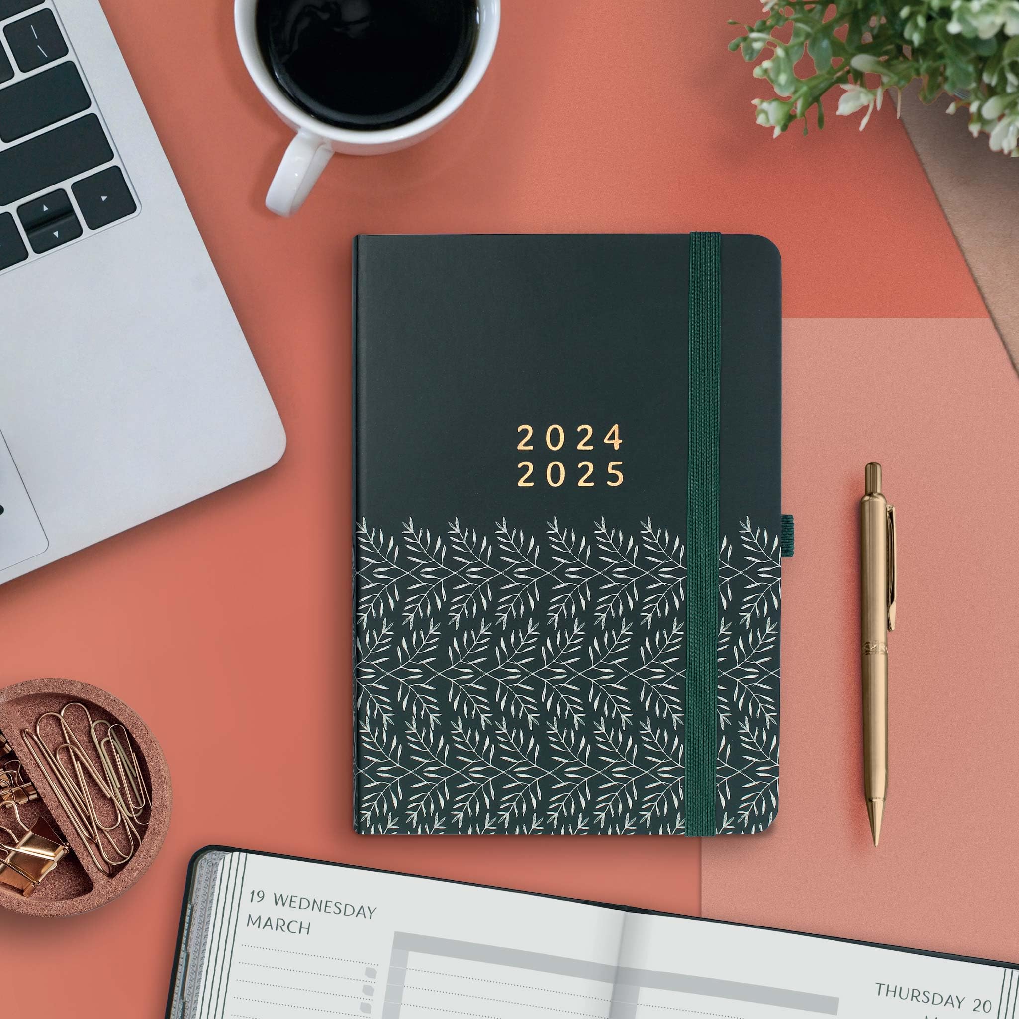 Boxclever 2024-2025 Academic Planner - A5 Page-A-Day Diary with To-Do Lists (August 2024-August 2025) | Perfect for Students, Teachers & Busy Professionals | School, Office & Daily Planning Organizer