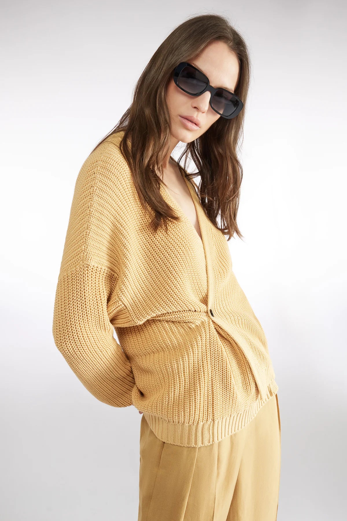 Honey Knit Cardigan for Women - Soft & Cozy Sweater for Fall & Winter - Perfect for Casual Outfits, Office Wear, and Date Nights
