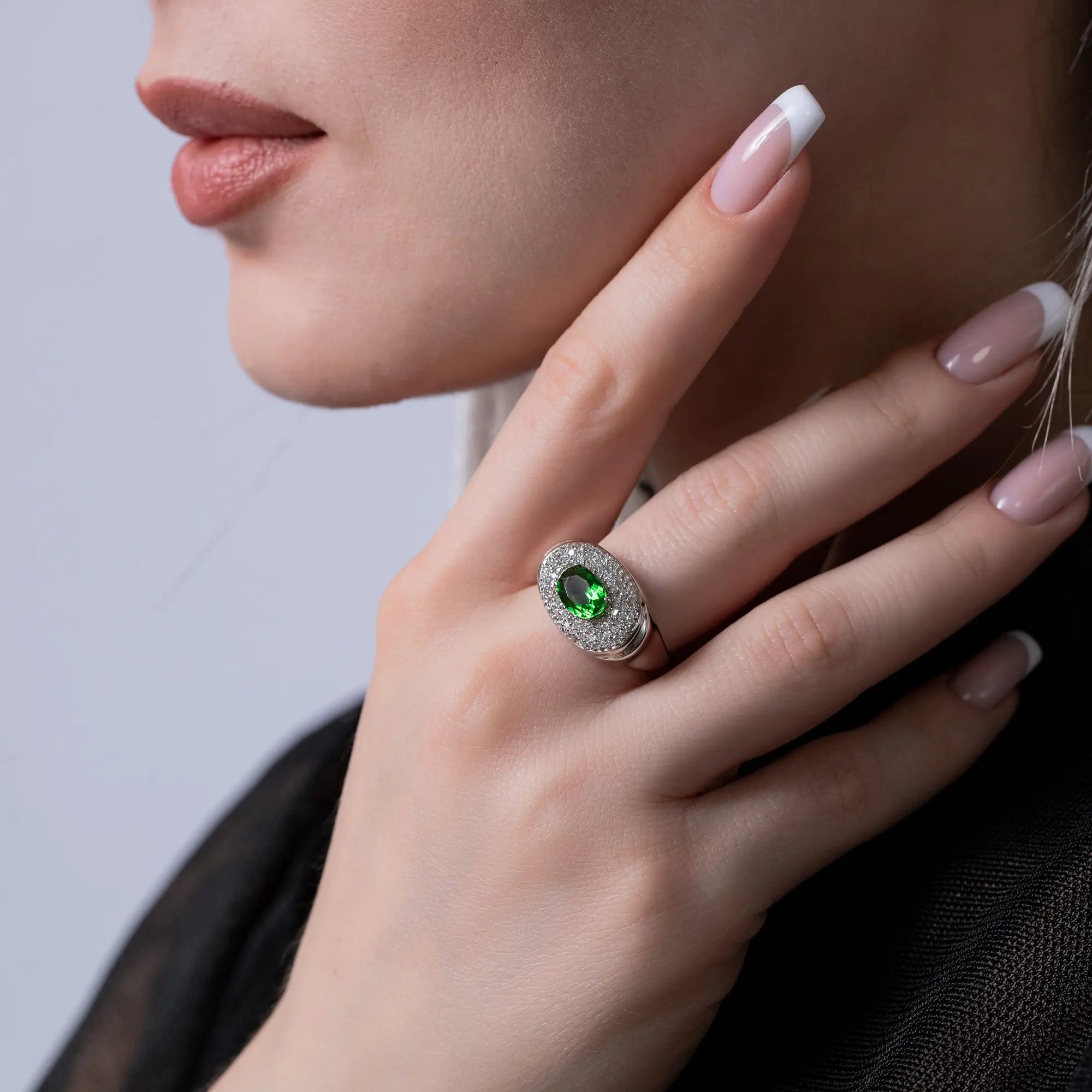 Emerald Oval Ring for Women - 14K Gold Plated Green Gemstone Engagement Wedding Band - Perfect for Bridal, Anniversary & Special Occasion Gifts