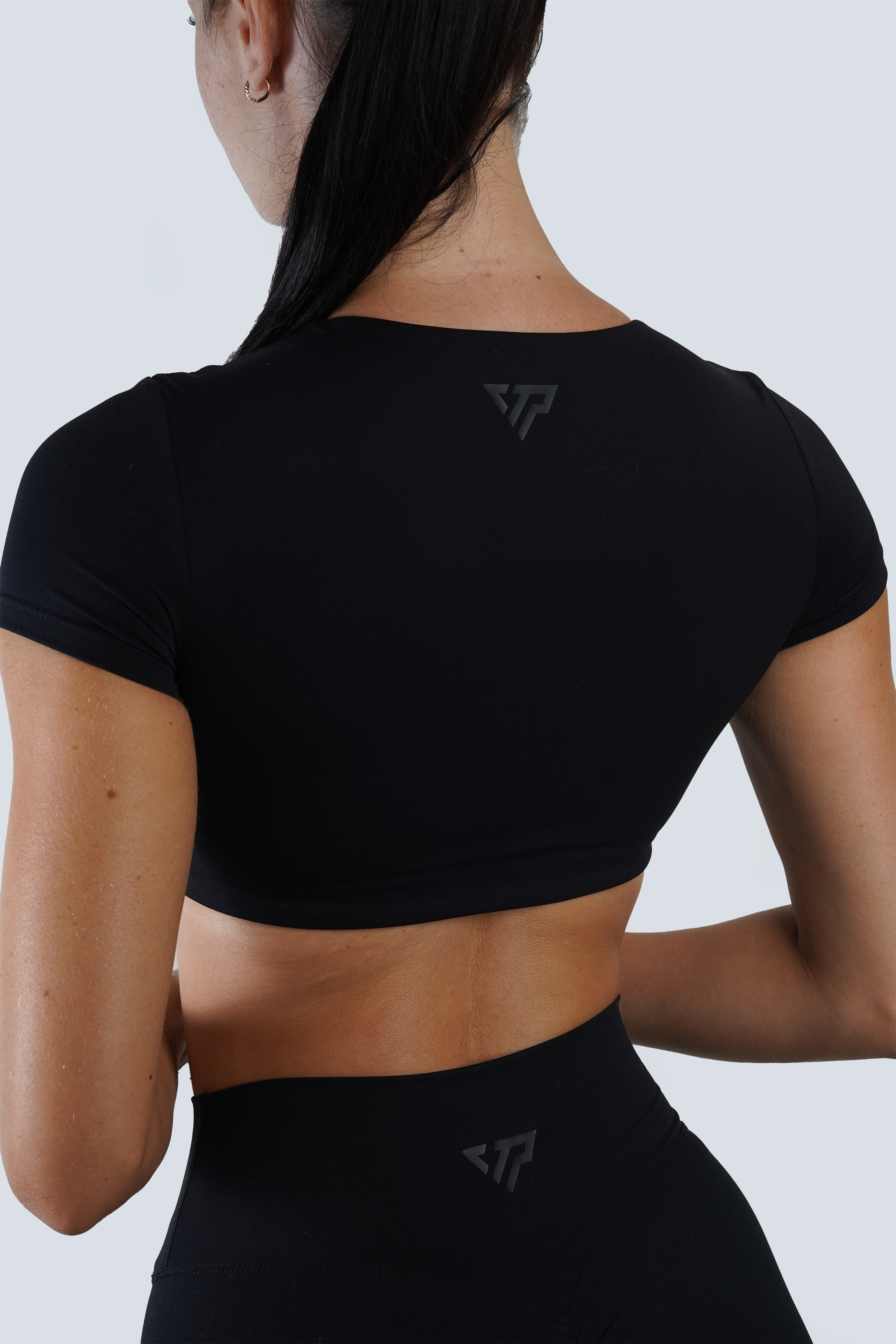 Sleek Black Short Sleeve Top for Women - Casual & Comfortable T-Shirt for Everyday Wear, Workout, and Street Style Fashion