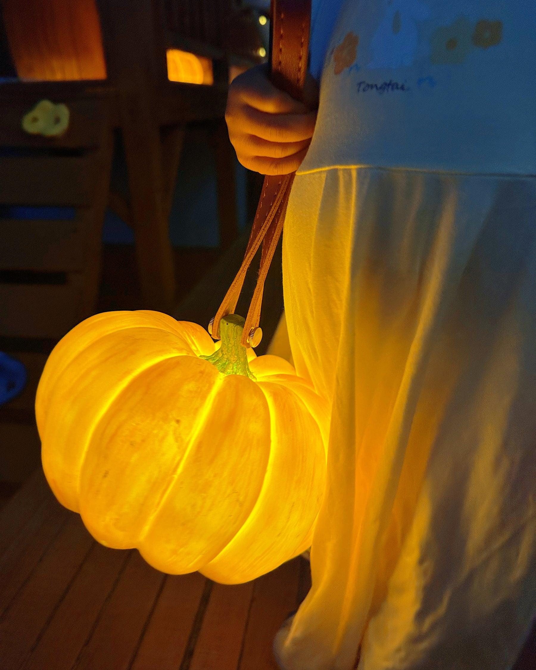Portable Pumpkin Table Lamp - USB Rechargeable Night Light for Bedroom, Nursery, Halloween Decor - Warm White LED Light for Home, Office, Camping & Parties