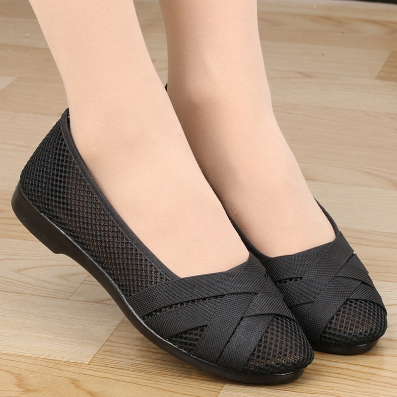 Women's Comfortable Flat Shoes - Breathable & Lightweight Cloth Slip-Ons for Casual Wear, Walking & Travel