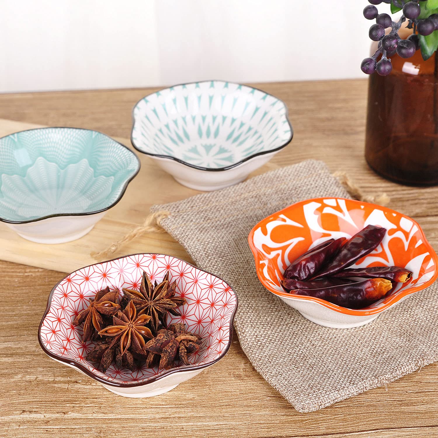 VanEnjoy Modern Japanese Ceramic Dipping Bowls Set of 4 - Soy Sauce, Seasoning & Sushi Dipping Dishes for Asian Cuisine, Perfect for Sushi, Dumplings, Ramen & Appetizers