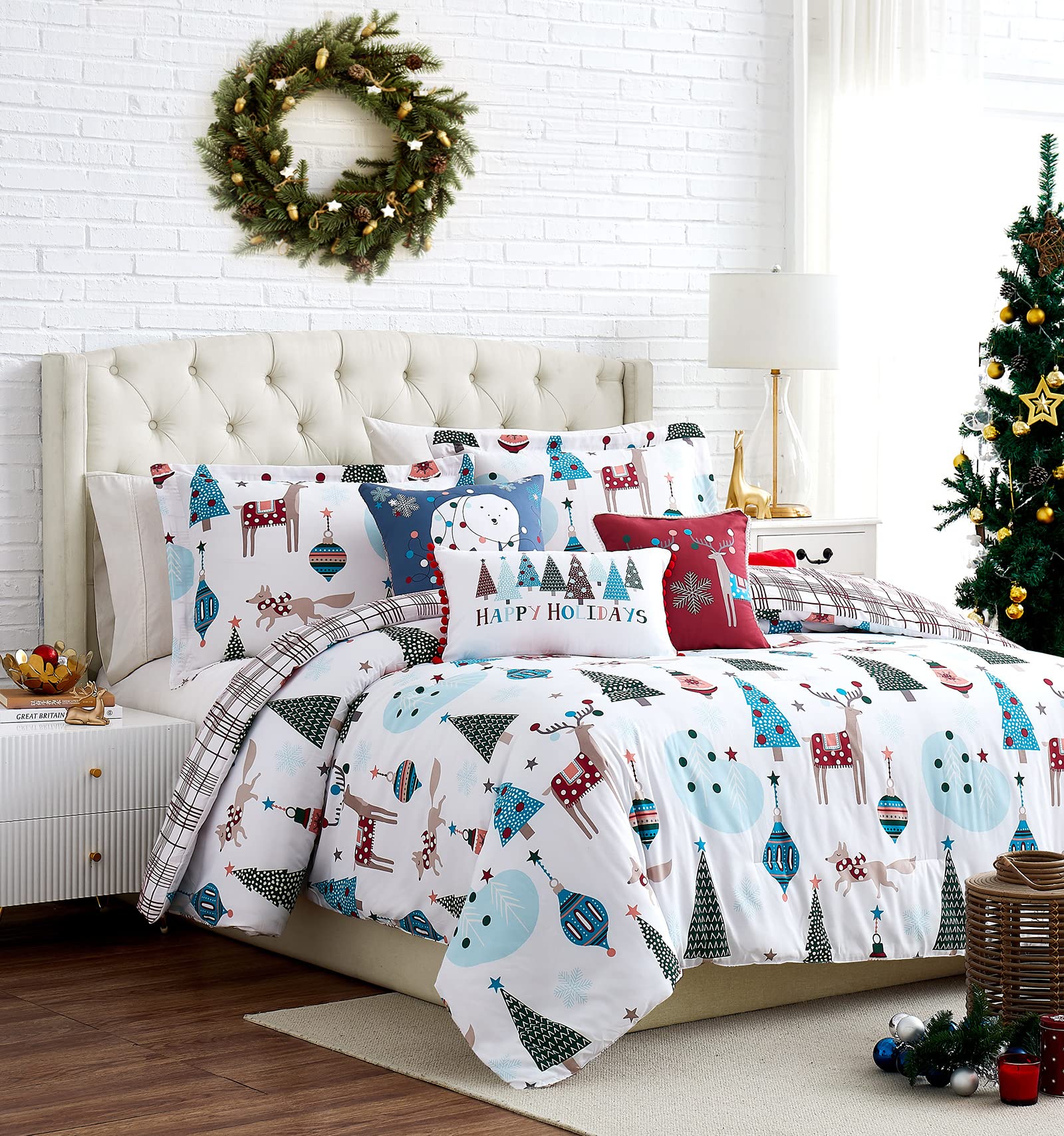 Southshore Fine Living Winter Wonderland Christmas Comforter Set - Twin Size 5-Piece Holiday Bedding with Shams & Throw Pillows, Reversible Red Plaid Bedspread Featuring Cute Trees & Reindeer | Perfect for Festive Bedroom Decor and Cozy Winter Nights