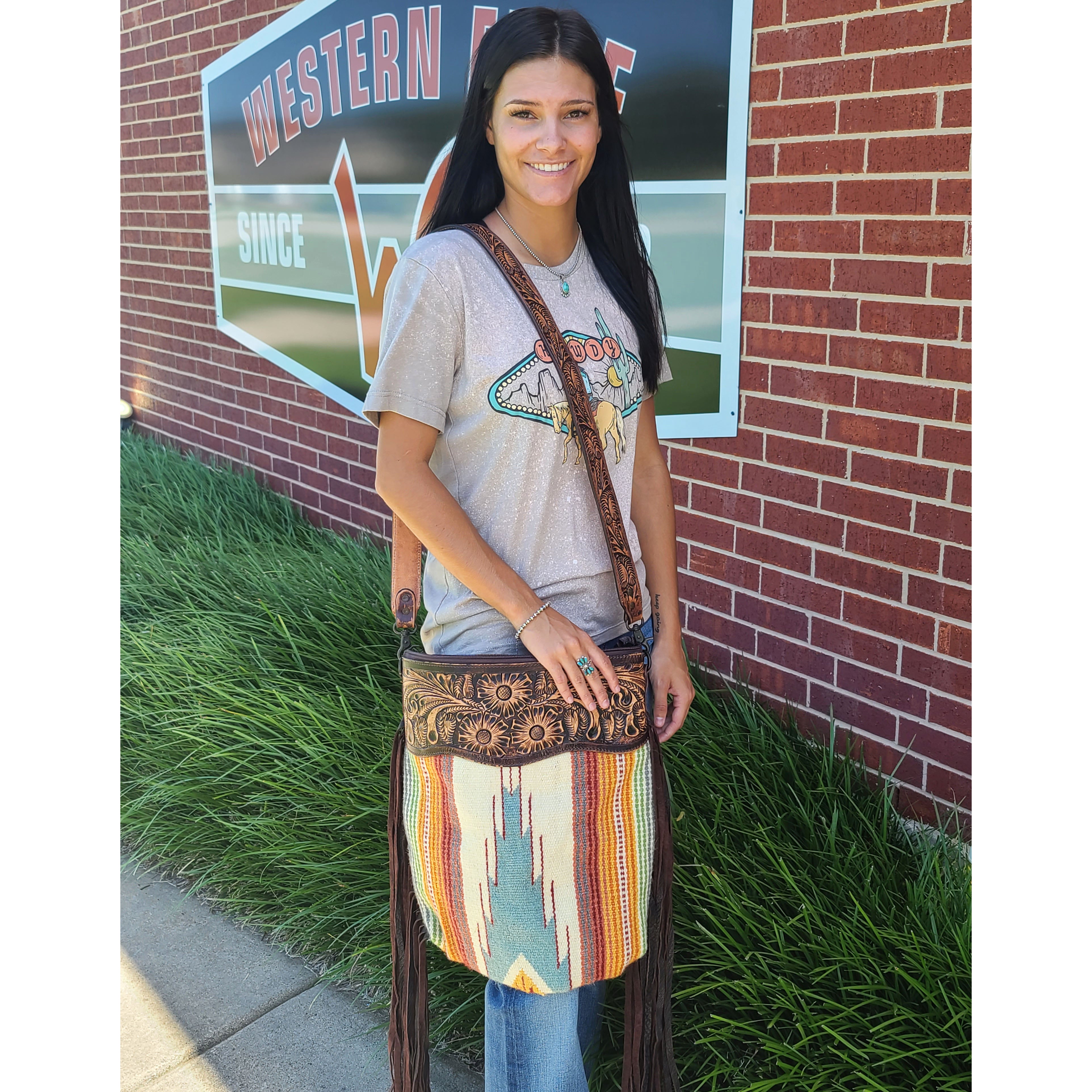 American Darling Large Fire Blanket Fringe Purse - Stylish Boho Crossbody Bag for Women, Perfect for Music Festivals, Beach Outings & Everyday Use