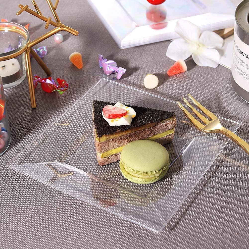 100PCS Clear 6-Inch Square Disposable Plastic Plates & 60PCS 9.5-Inch Clear Square Disposable Plates - Perfect for Parties, Picnics, BBQs, and Events