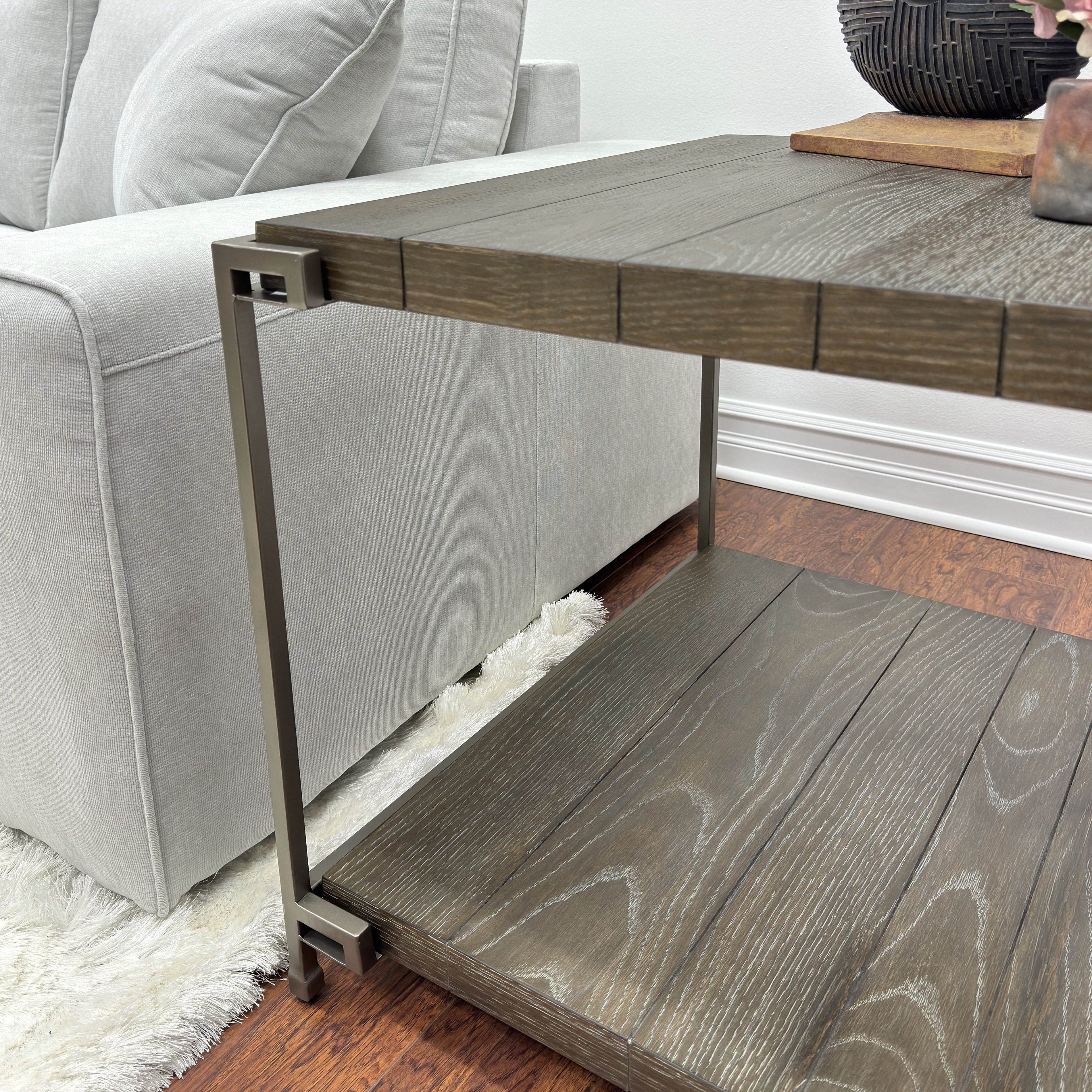 Roundhill Furniture Corbeta Metal Frame Wood Coffee Table with Casters - Modern Living Room Center Table for Home Decor, Office, and Lounge Spaces