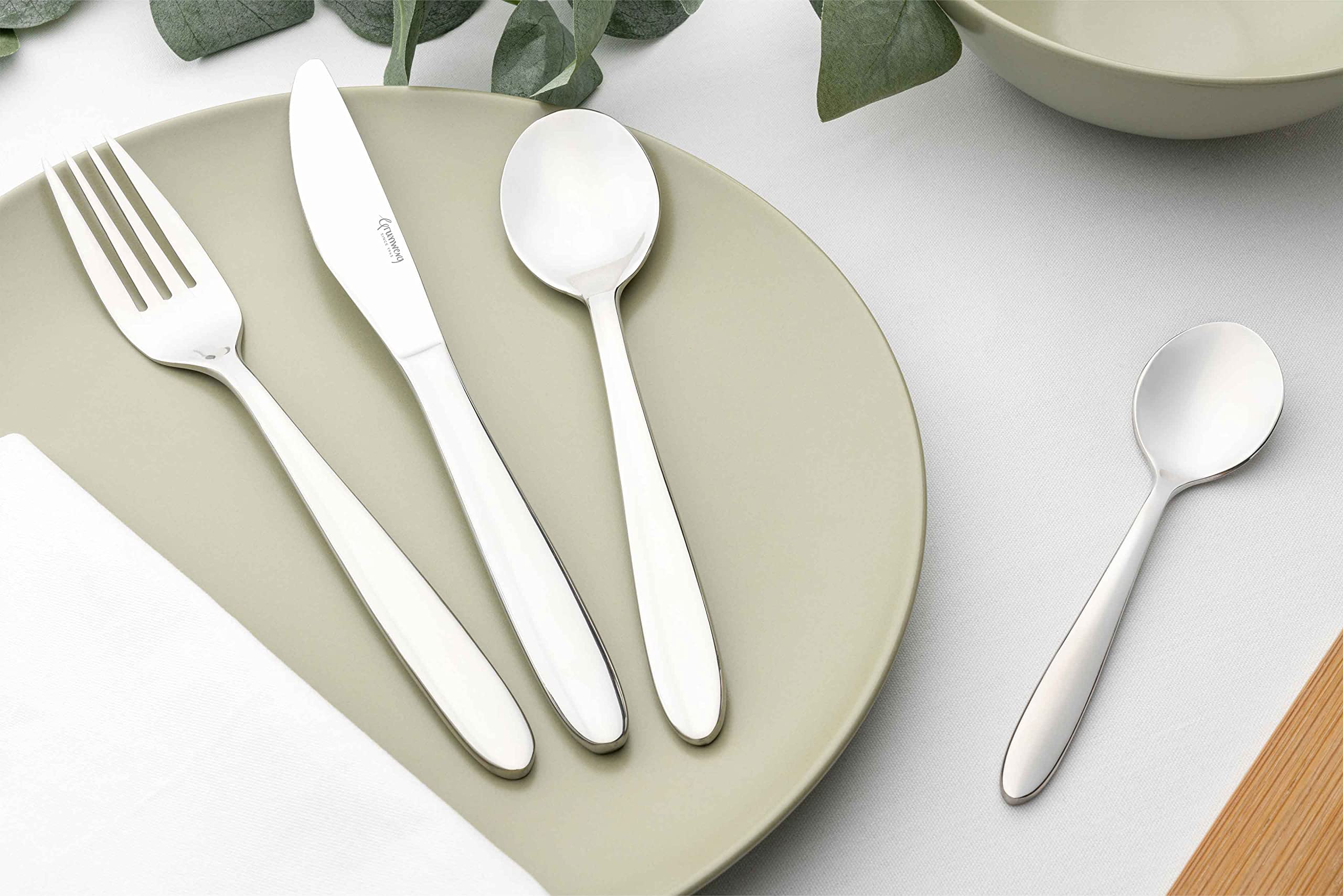 DKFEV Dessert Knives Set - 6-Piece Stainless Steel Cake Knives with Ergonomic Handles for Birthday, Wedding, and Party Dessert Cutting - Perfect for Cakes, Pies, and Pastries