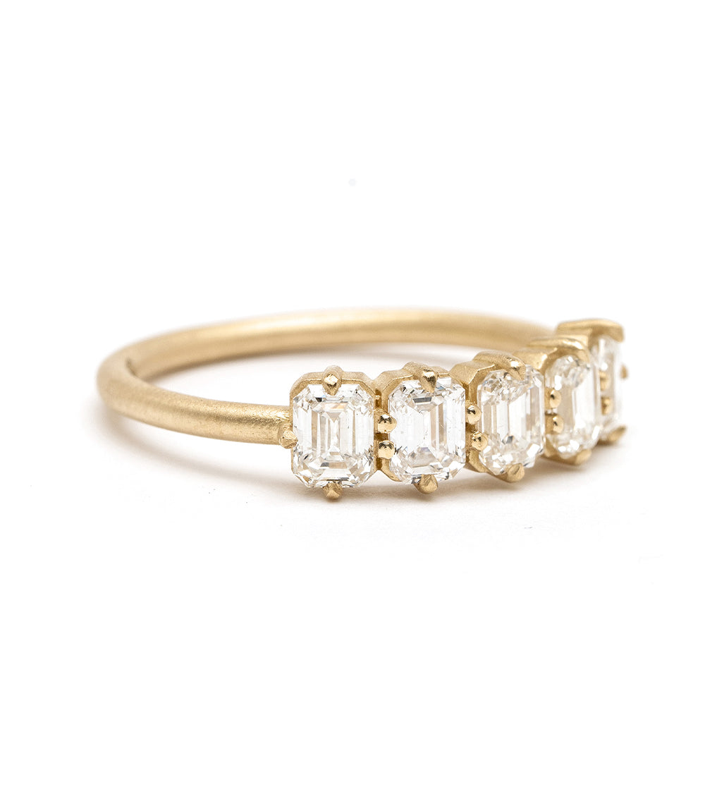 Claudette 5 Stone Diamond Ring for Women - Elegant Wedding, Engagement & Anniversary Jewelry Gift - Perfect for Proposals, Bridal Sets & Special Occasions