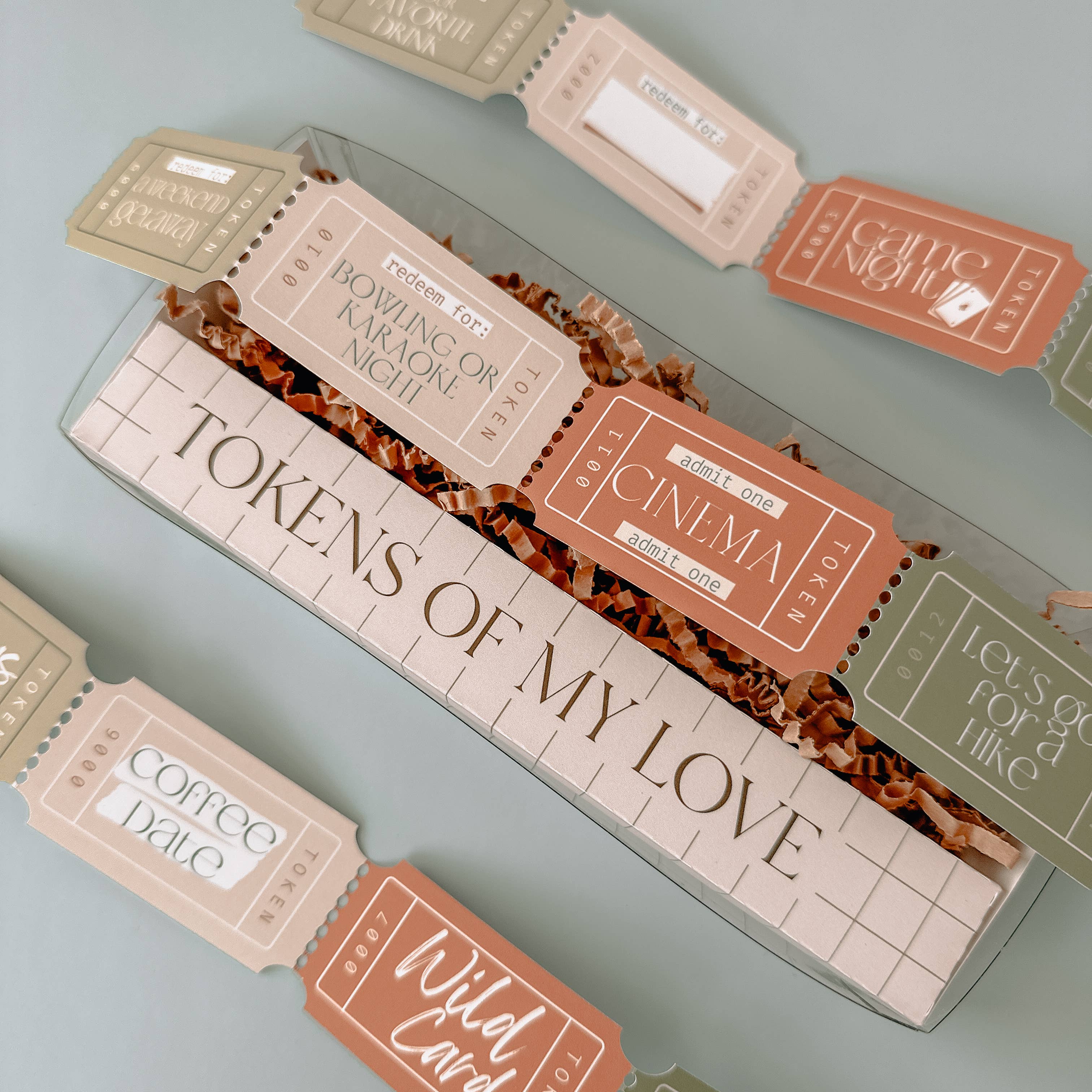 Romantic Love Tokens for Couples - Heartfelt Gifts for Anniversaries, Weddings & Valentine's Day - Perfect for Long Distance Relationships & Special Moments
