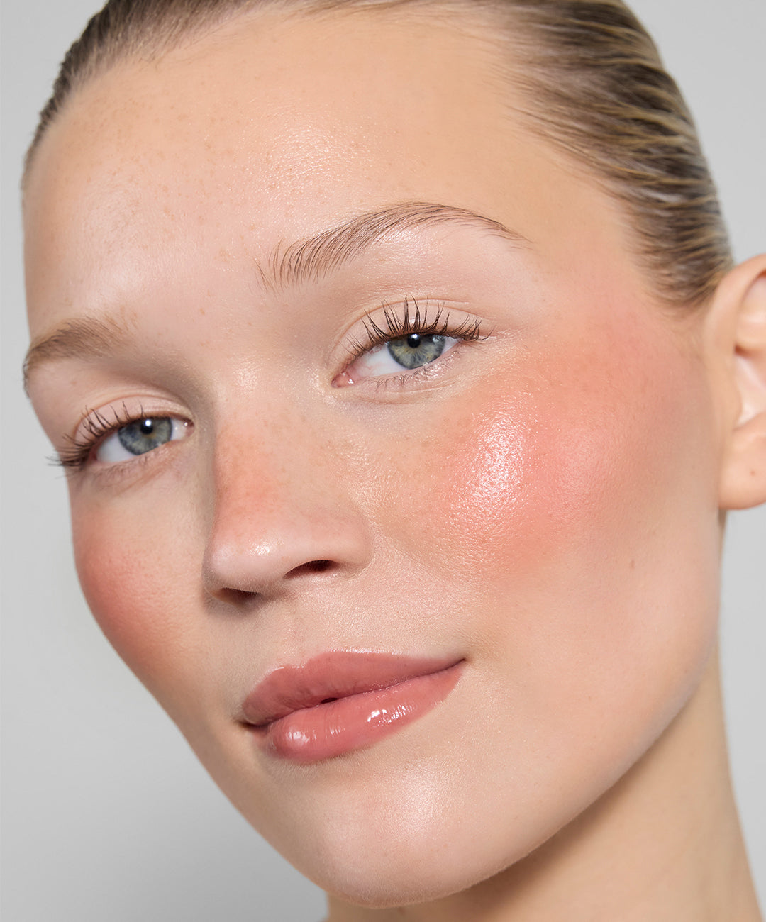 Long-Lasting Summer Lip & Blush Duo - Waterproof Makeup Set for All-Day Wear - Perfect for Beach, Pool & Outdoor Activities