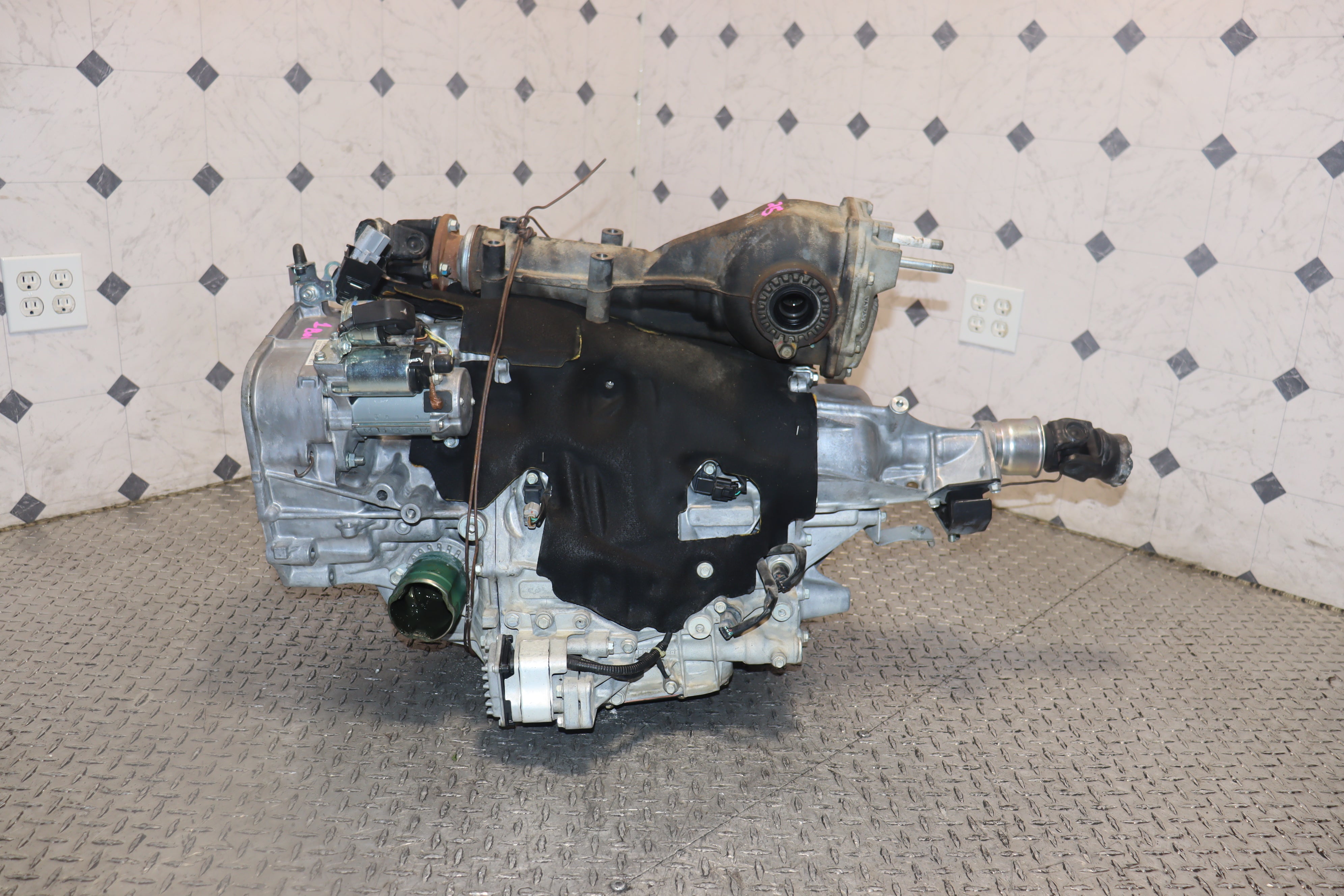 JDM FB20 CVT AWD Transmission for Subaru Impreza XV 2012-2015 - High-Performance Replacement Part for Smooth Driving & Off-Road Adventures