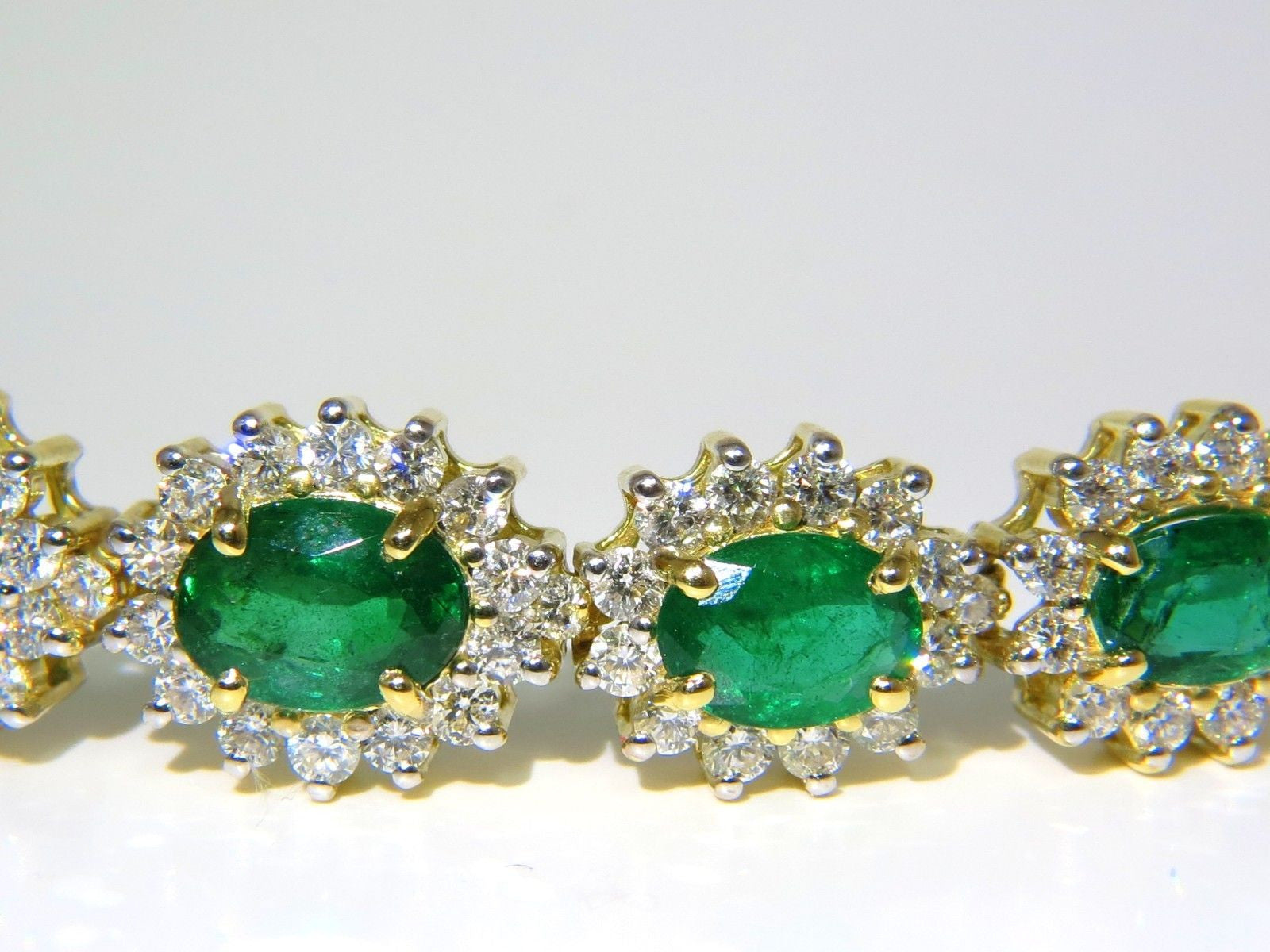 22.50CT Natural Zambian Vivid Green Emerald & Diamond Bracelet in 18KT Gold (G/VS) - Perfect for Weddings, Anniversaries & Special Occasions