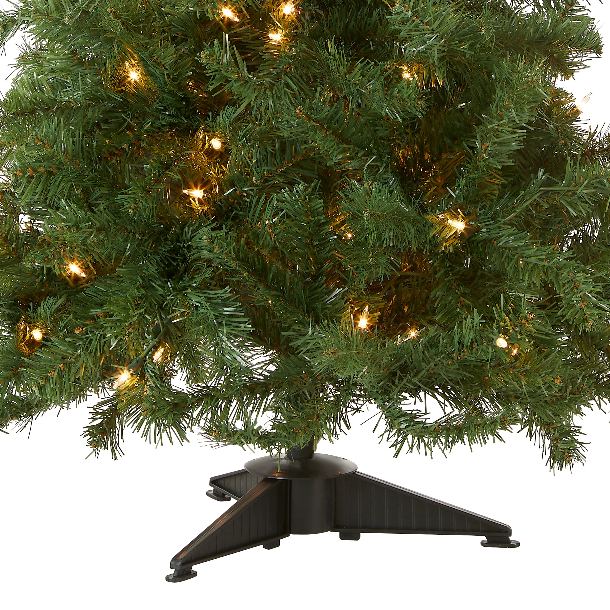 4 ft. Pre-Lit Kincaid Spruce Artificial Christmas Tree with 300 Clear LED Lights - Perfect for Home, Office & Holiday Decorations
