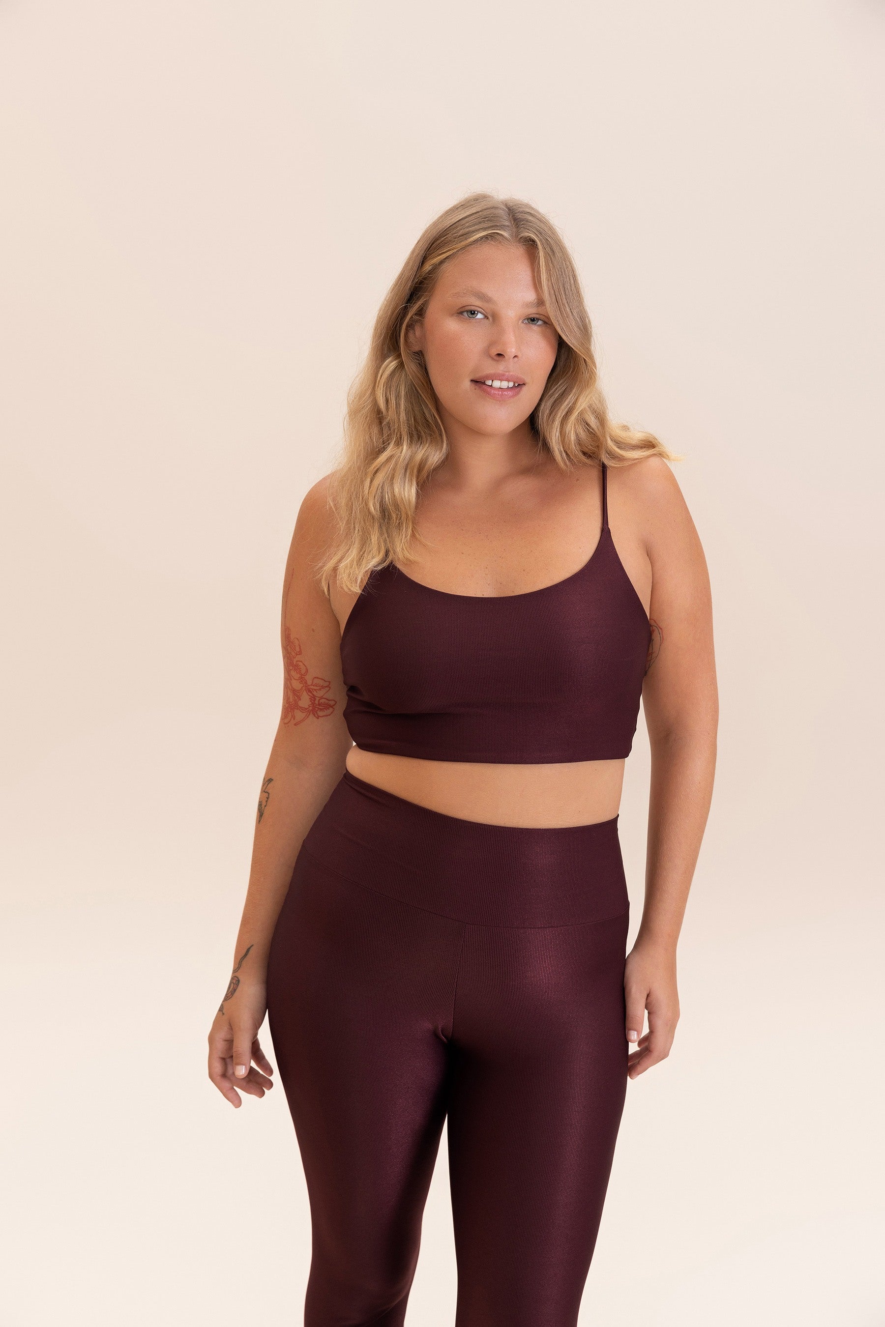 Allure® Adaptiv Curve Sports Bra - High Support Workout Bra for Women, Seamless Comfort & Breathable Fabric - Perfect for Running, Yoga & Gym