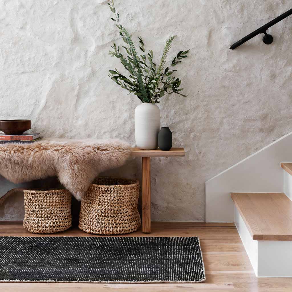 Premium Large Sheepskin Throw Blanket - Ultra Soft & Luxurious for Cozy Home Decor - Perfect for Sofa, Bed, and Winter Warmth