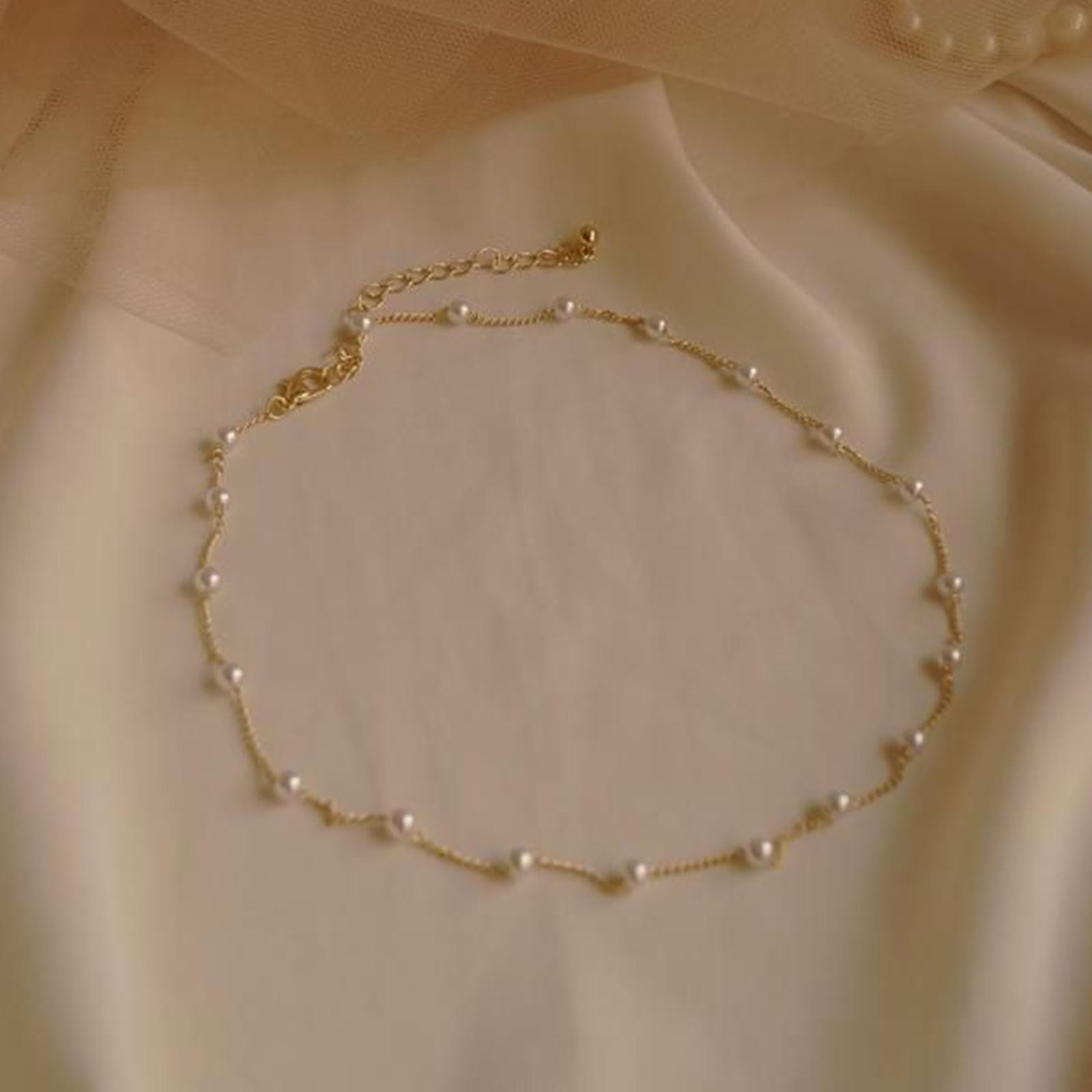 Elegant Pearl Choker Necklace for Women - Handmade Layered Gold Pearl Jewelry, Dainty Prom & Wedding Necklace, Trendy Dress Accessory, Perfect Gift for Her - Ideal for Parties, Weddings, and Special Occasions
