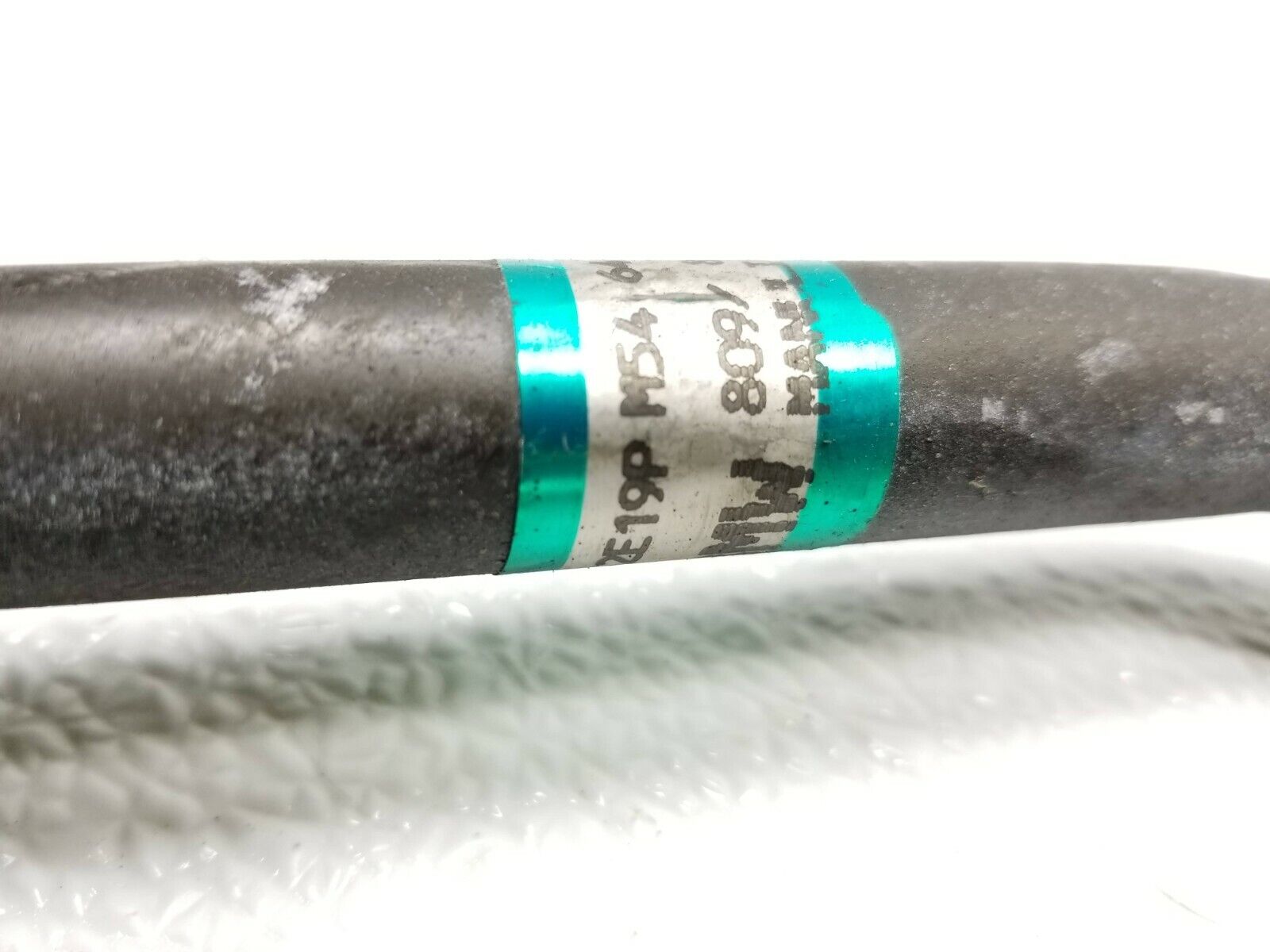BMW E46 325xi AC Hose Pipe Line Replacement Part OEM Quality 125k Miles - Perfect for Cooling System Repair & Maintenance