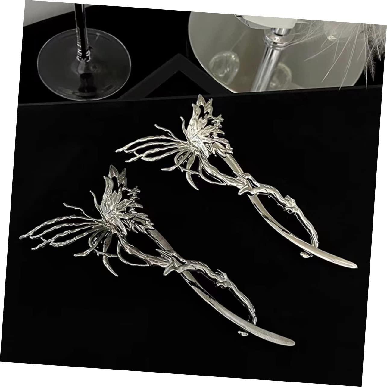 LALAFINA 4-Piece Metallic Hair Clips Set - Hairpins, French Twist Holders, Bun Clamps & Barrettes for Women - Perfect for Updos, Ponytails & Everyday Styling