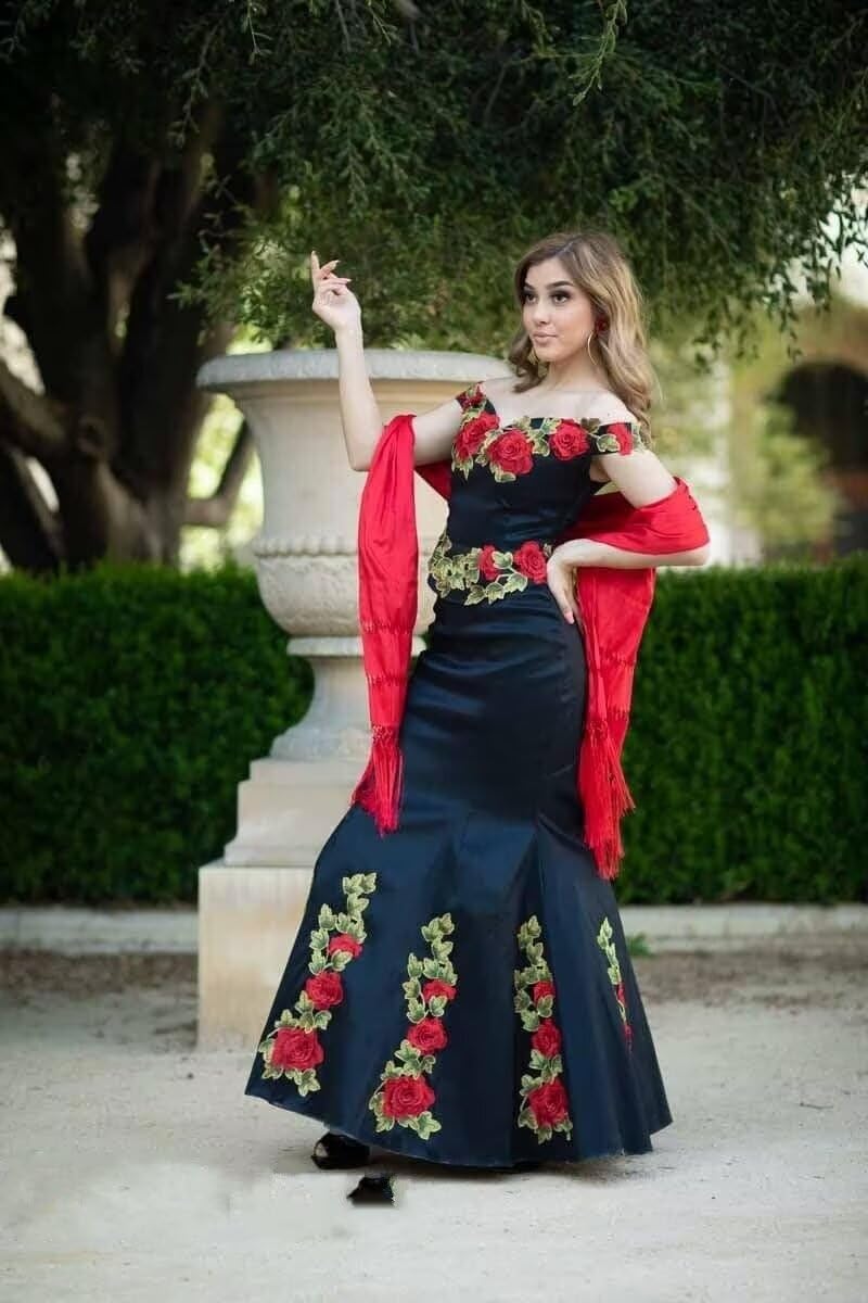 **Elegant Floral Embroidered Quinceanera Dresses 2025 | Mermaid Satin Prom Formal Gown for Sweet 16 & Special Occasions**