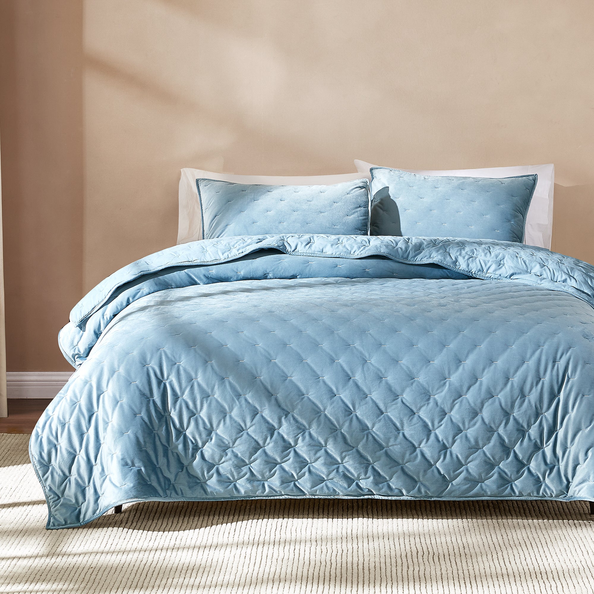 Haven Velvet Embroidered Quilt Set - Ultra Soft 3-Piece Bedding Set for Queen/King Size Beds | Luxury Bedroom Decor & Cozy Winter Nights
