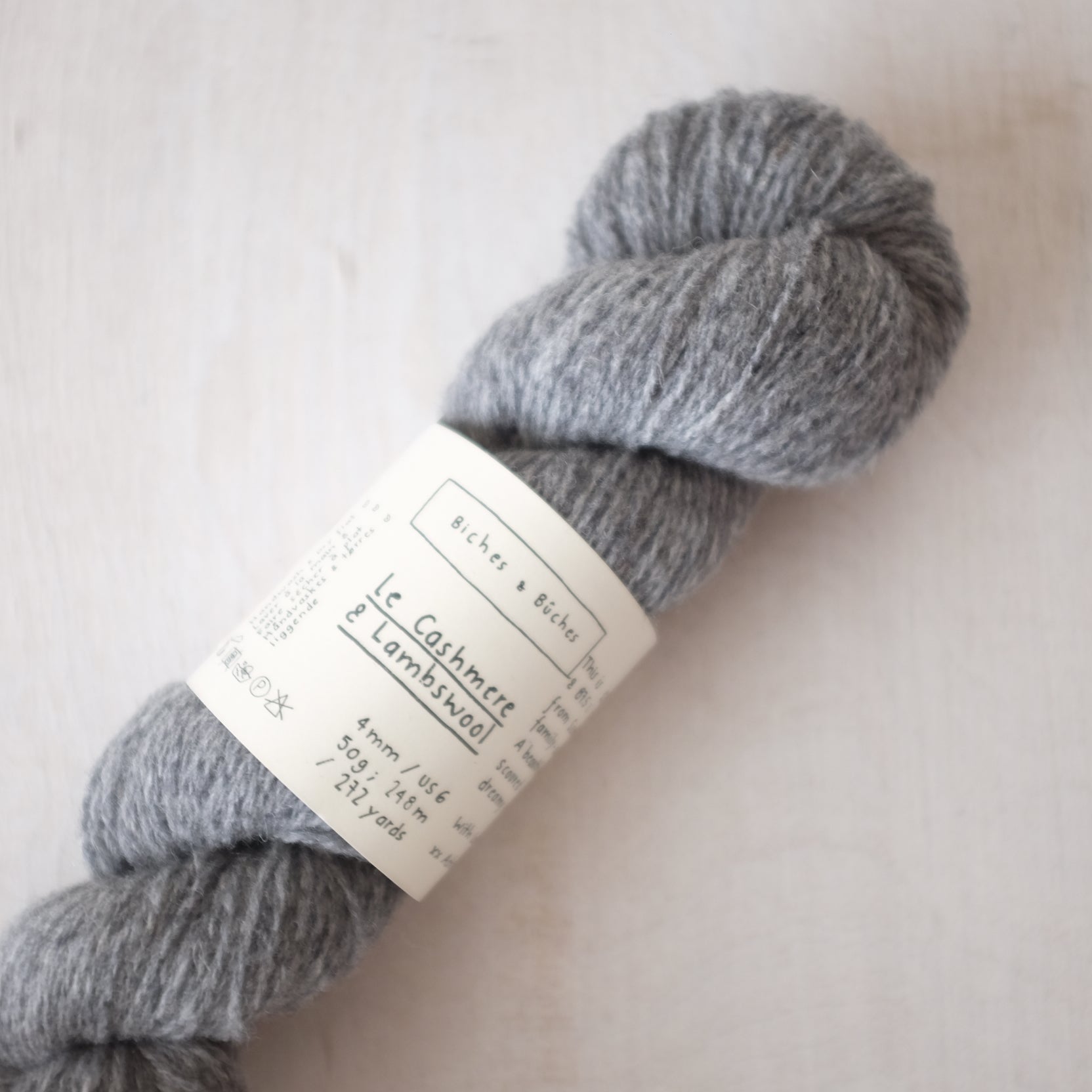 Premium Cashmere & Lambswool Blend Sweater - Soft Winter Knitwear for Women & Men - Perfect for Cold Weather & Holiday Outfits