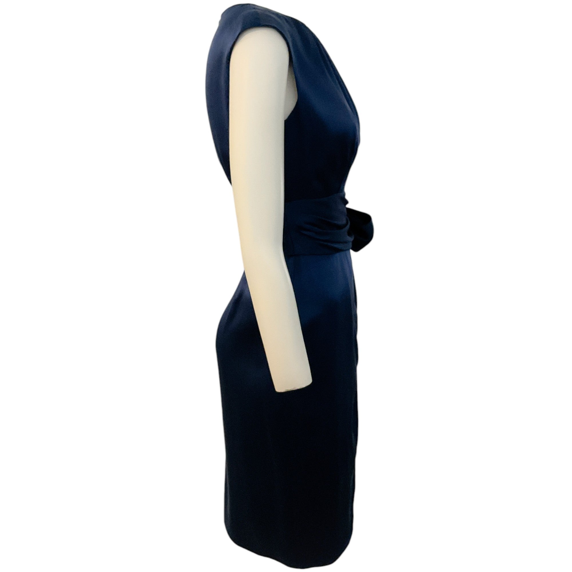 Carolina Herrera Navy Blue Silk Wrap Dress with Waist Tie - Elegant Evening Gown for Cocktail Parties & Formal Events