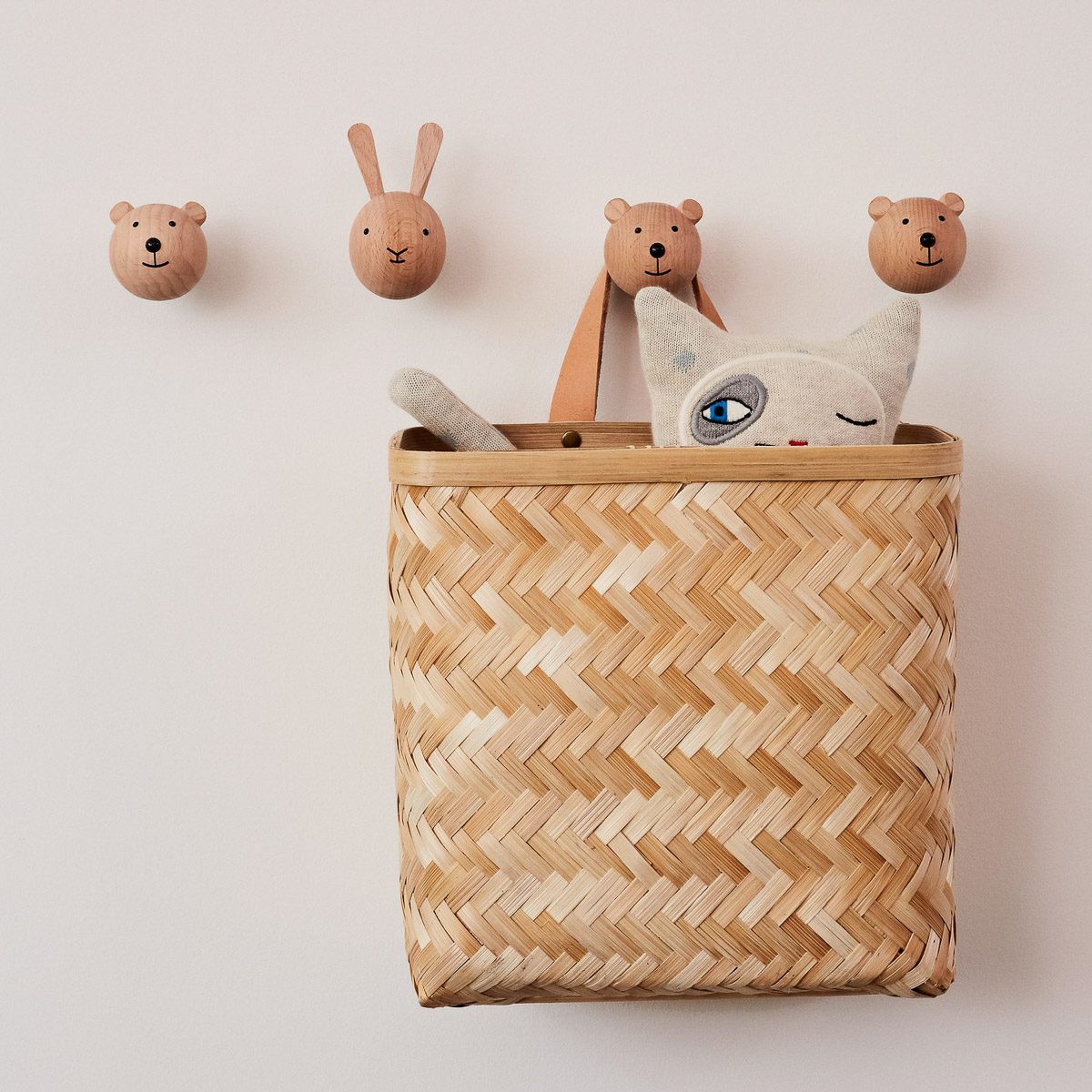 OYOY Mini Wall Hook - Cute Rabbit Shaped Wooden Hooks for Hanging Keys, Hats & Coats - Perfect for Nursery, Bedroom or Entryway Organization