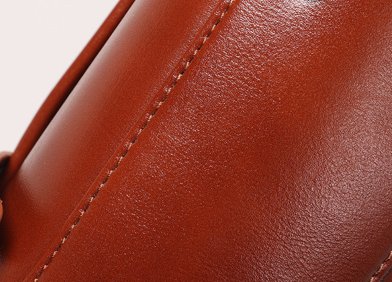 Stylish Women's Leather Crossbody Bag - Fashionable Shoulder Purse for Everyday Use, Travel & Work | Durable & Lightweight Handbag for Women