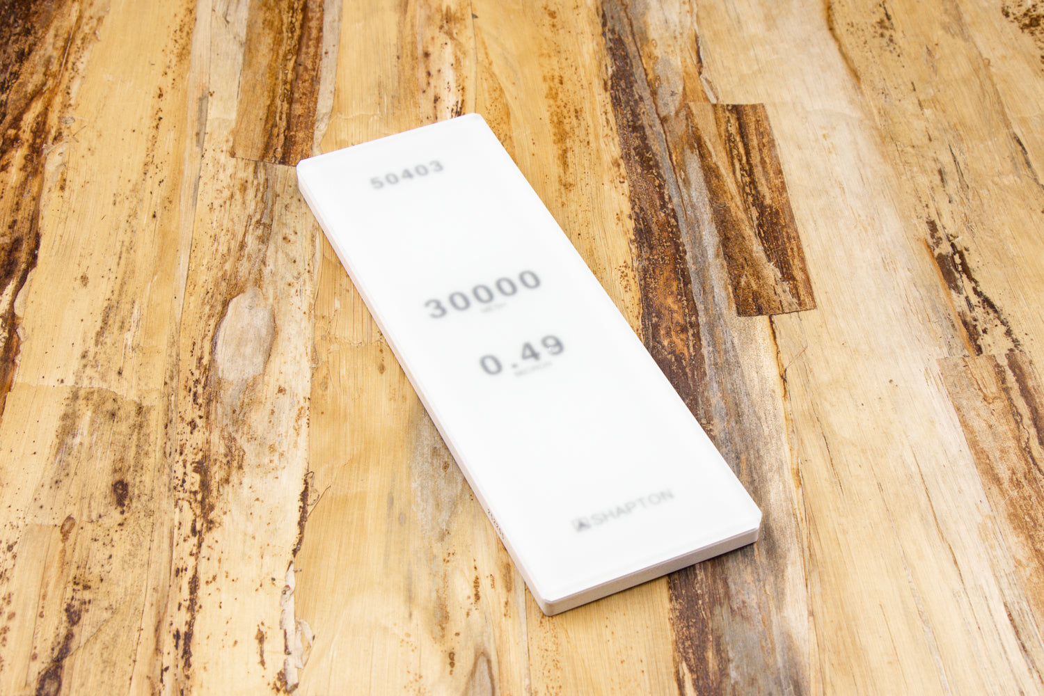 Shapton Glass Stone 30000 Grit - Ultra Fine Whetstone for Knife Sharpening, Professional Honing Stone for Razors & Tools - Perfect for Kitchen, Barbershop & Woodworking